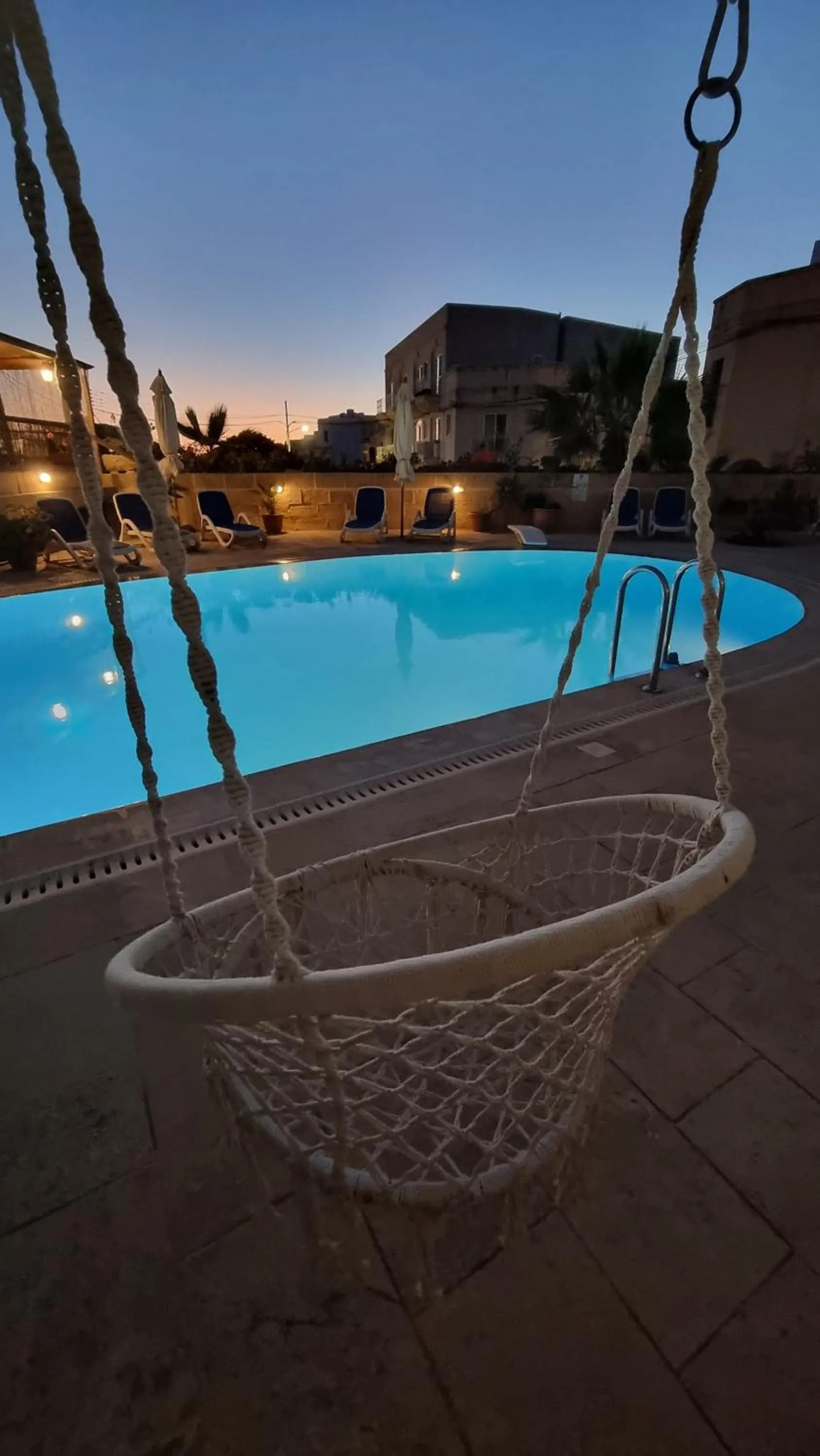 Swimming pool in Villa Serenity B&B