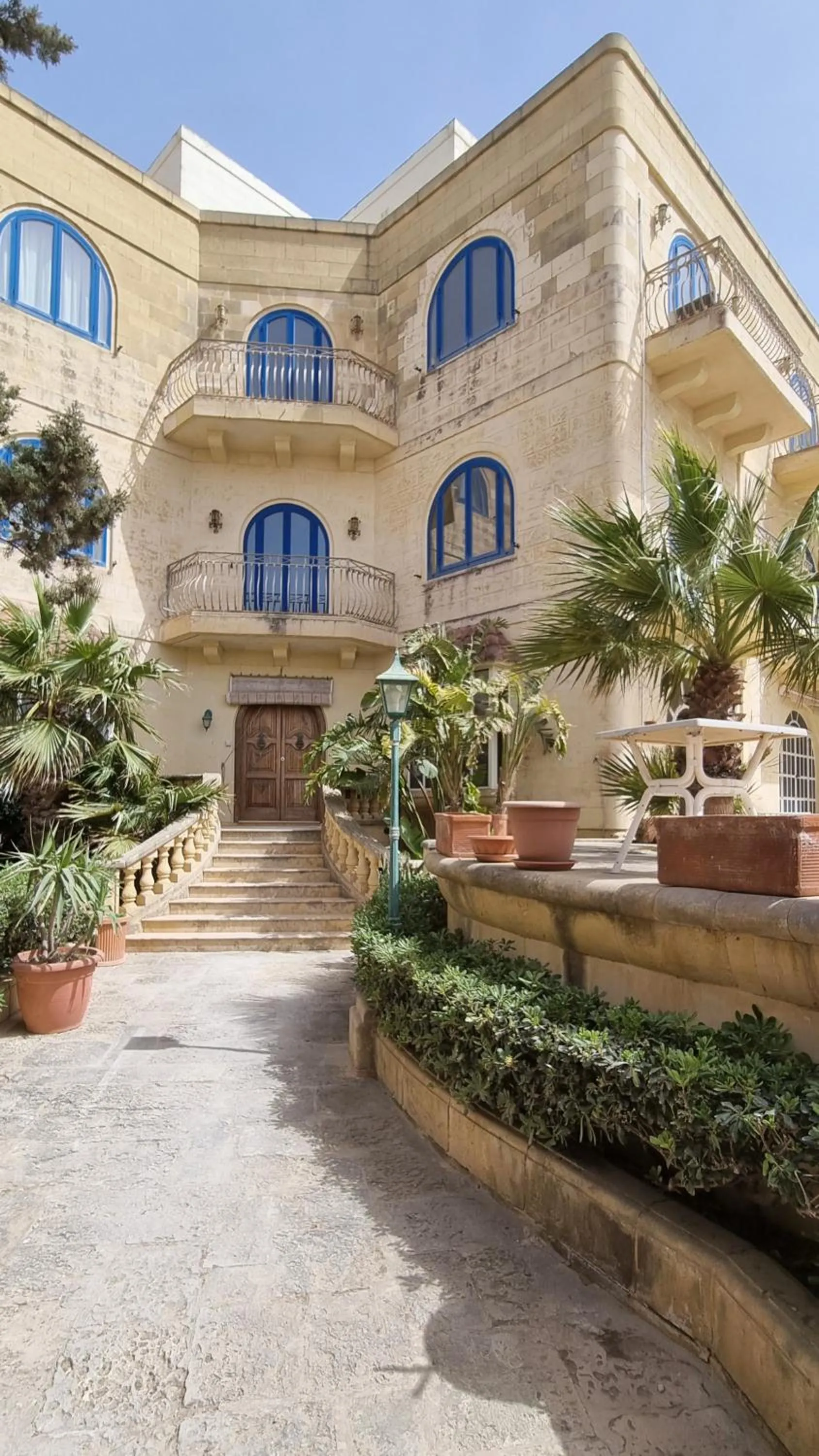 Property building in Villa Serenity B&B