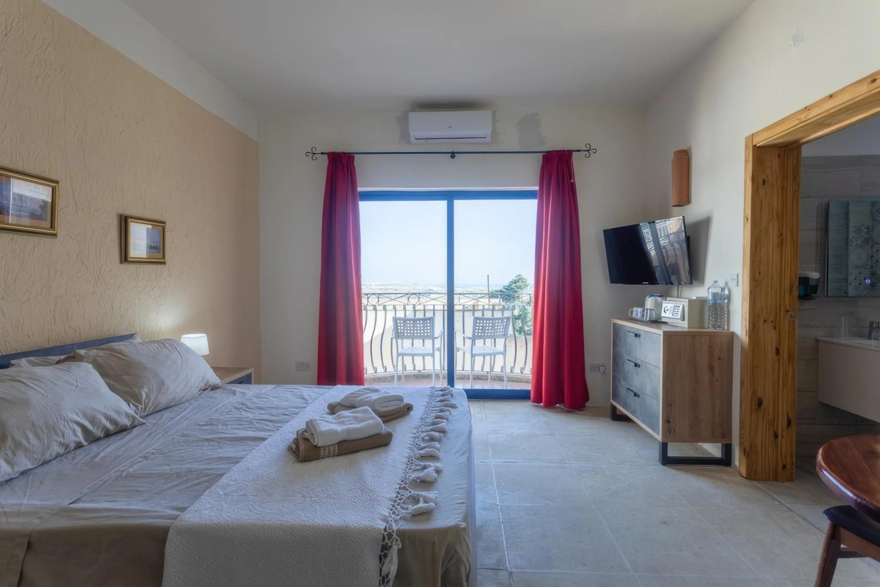 Bedroom in Villa Serenity B&B