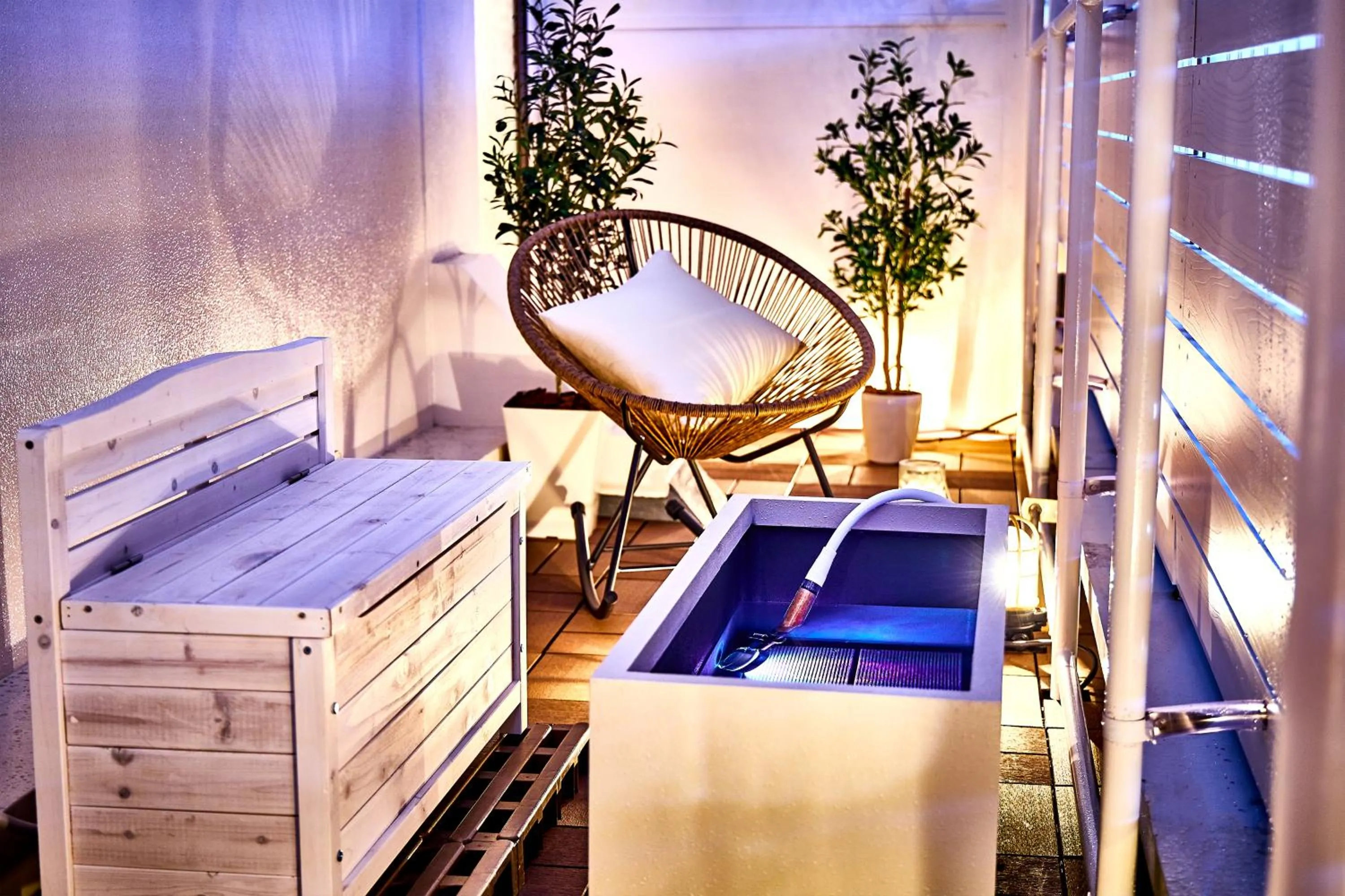 Balcony/Terrace in Hotel BaliAn Resort Shinjuku Glamping