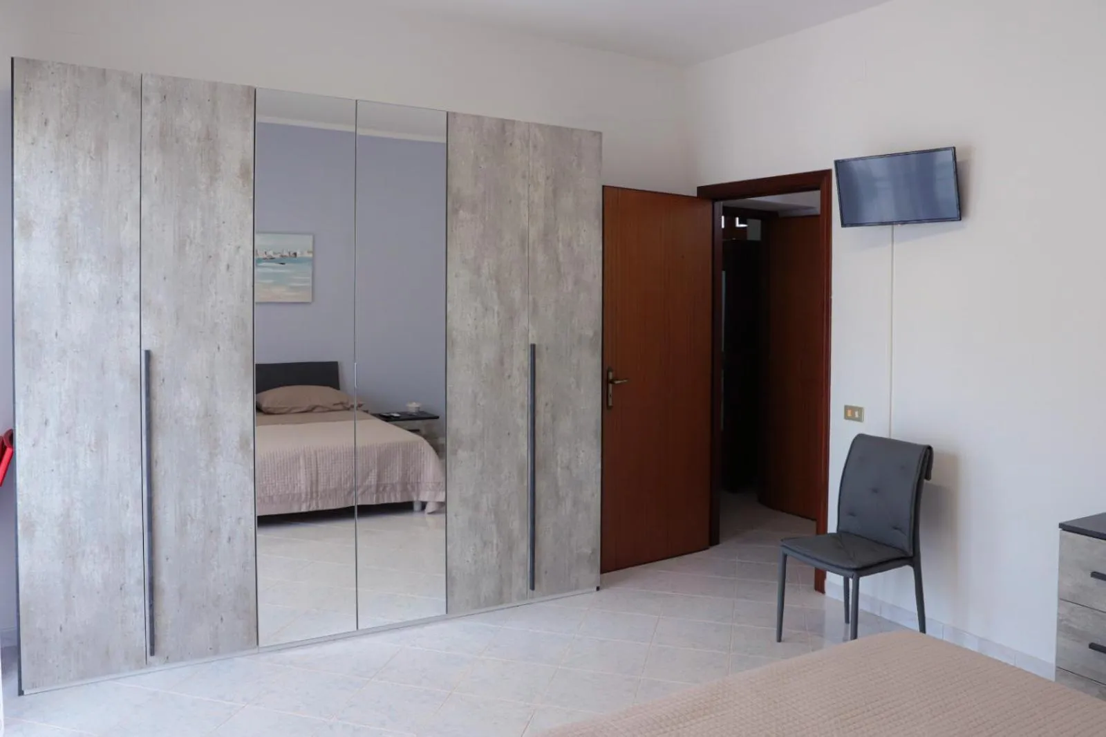 Bed in B&B LA CASA DEI FIORI