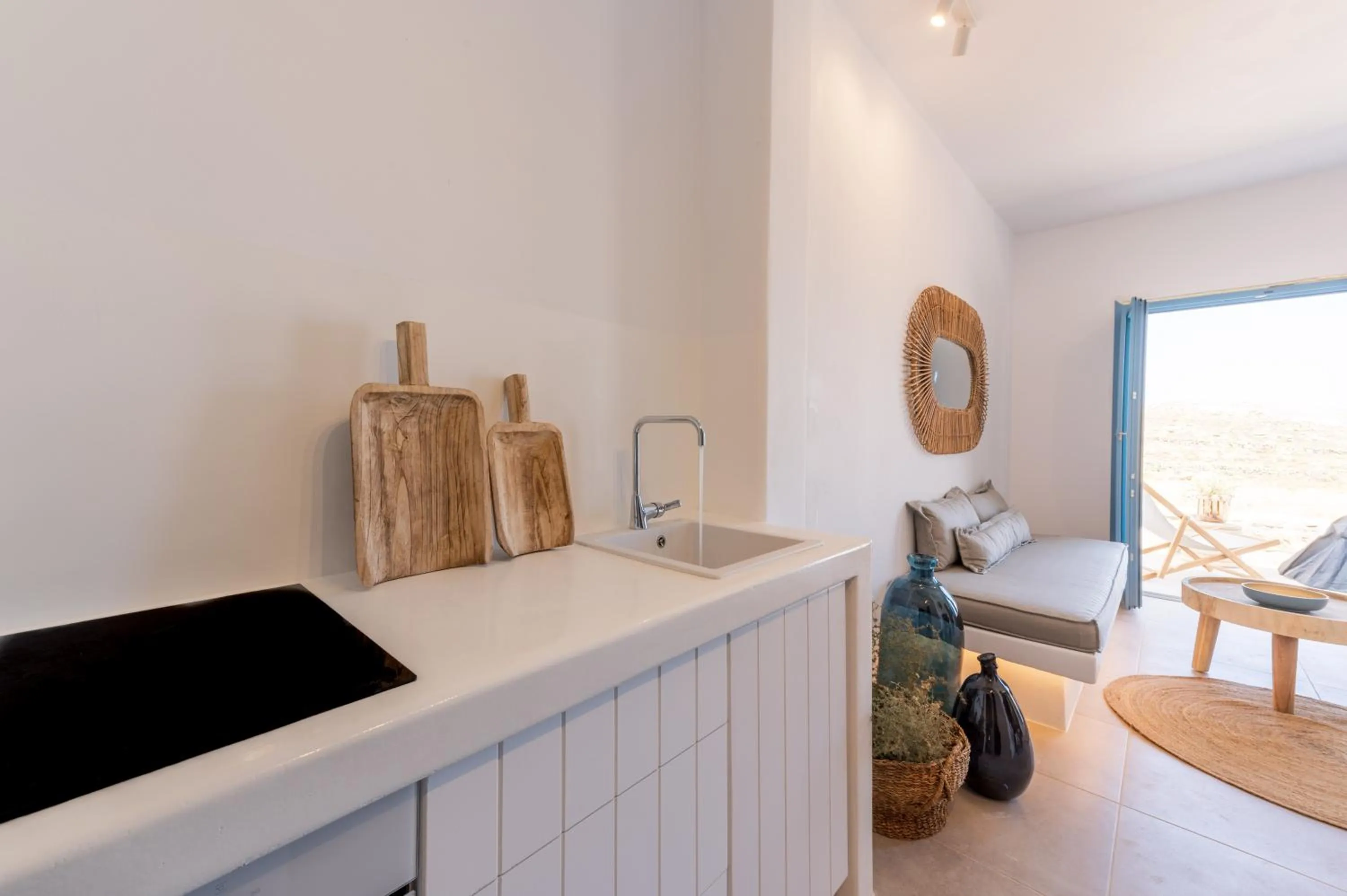 Kitchen or kitchenette in Anemela Villas & Suites Mykonos
