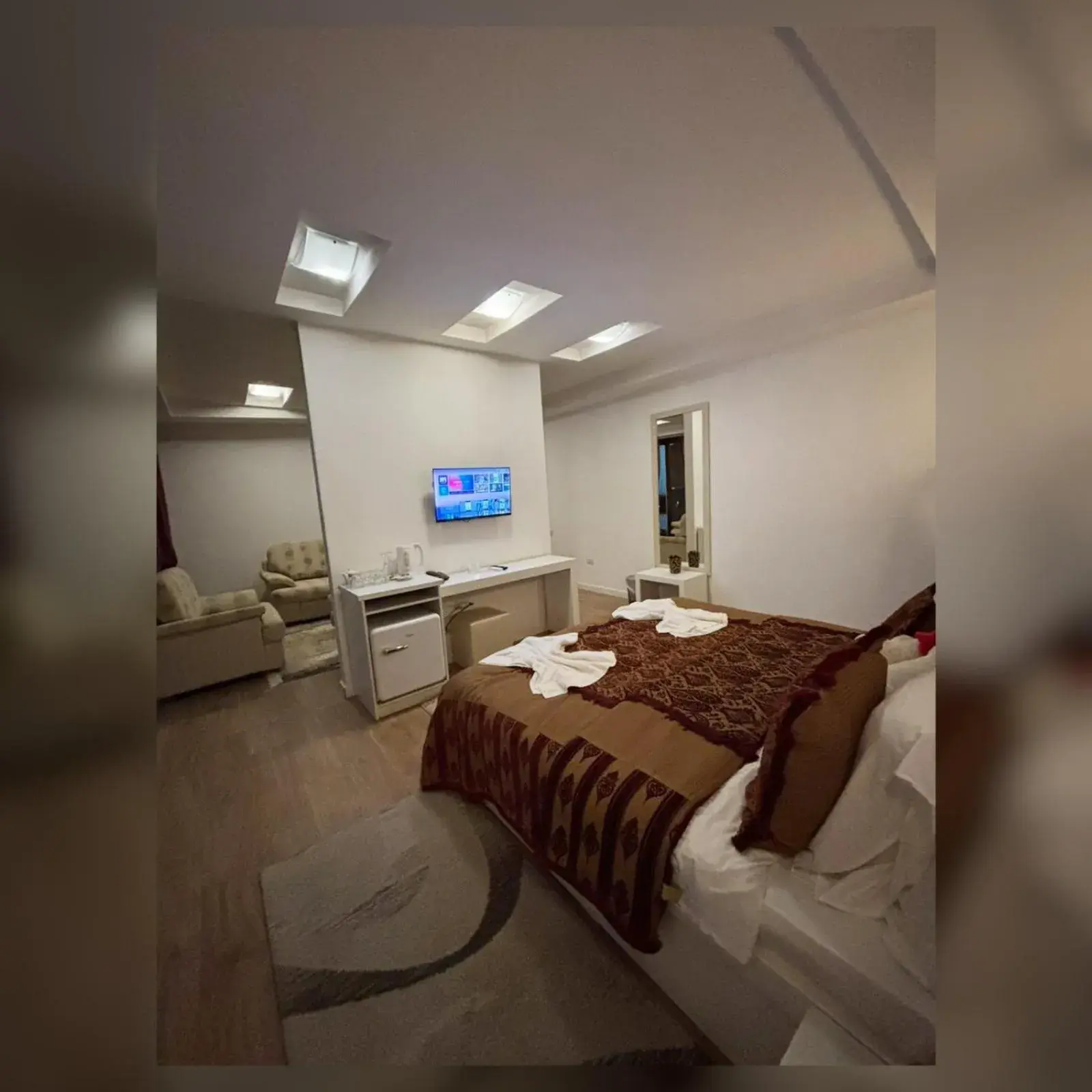 Suite with Balcony in Theranda Hotel Suite with Balcony in Theranda Hotel