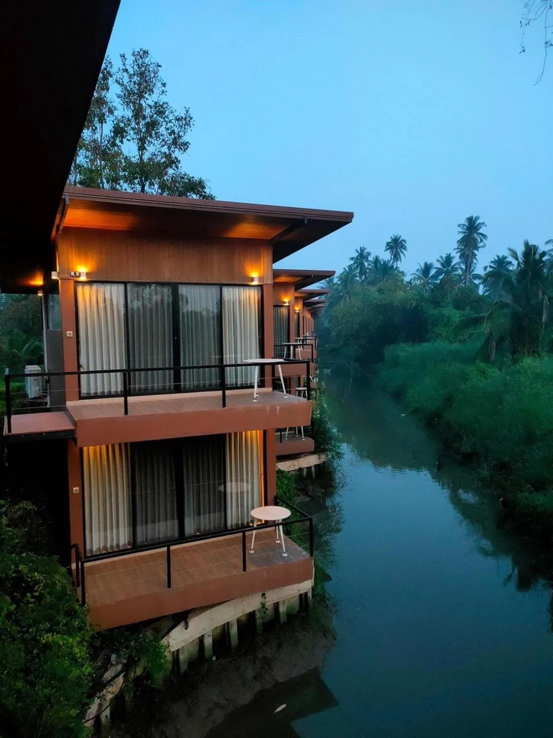 Property building in The Grace Amphawa