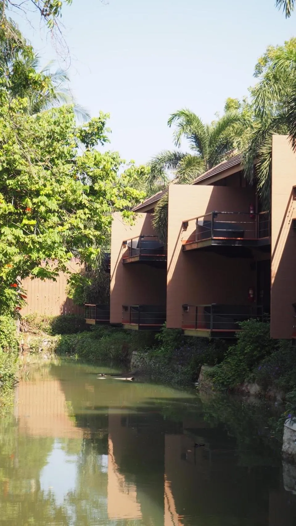 Property building in The Grace Amphawa