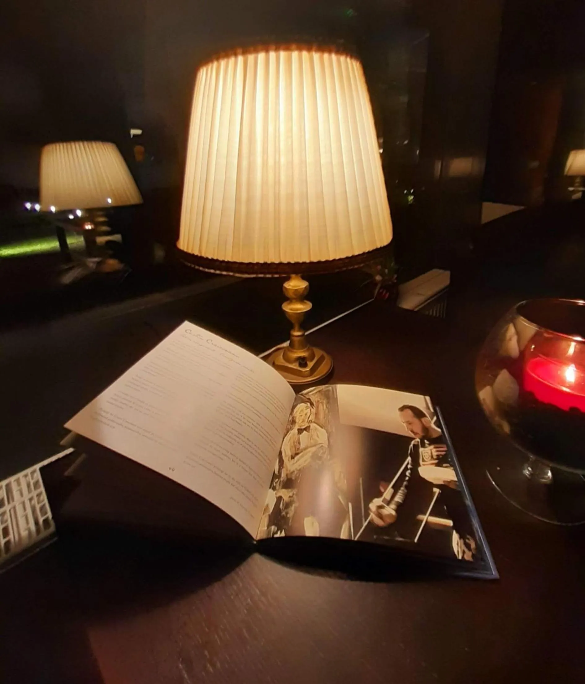 Seating area in Hotel Carpați