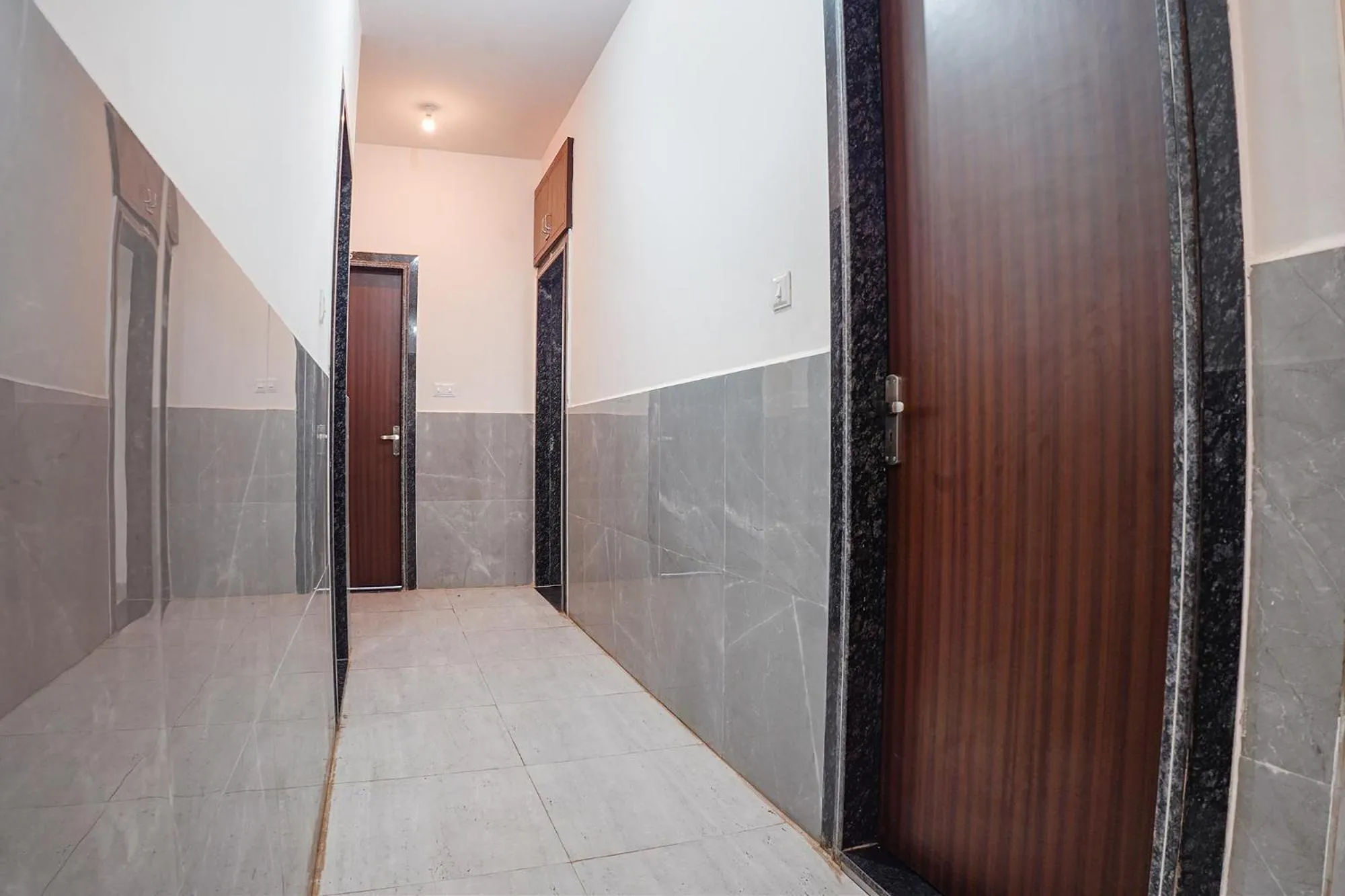 Lobby or reception in FabHotel SSG