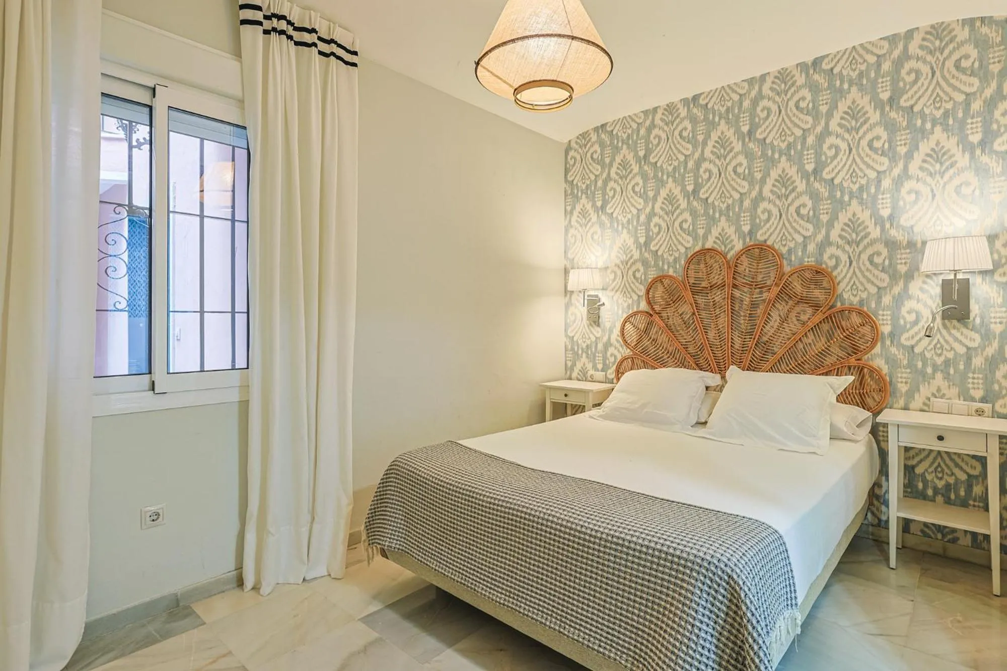 Bed in San Clemente House