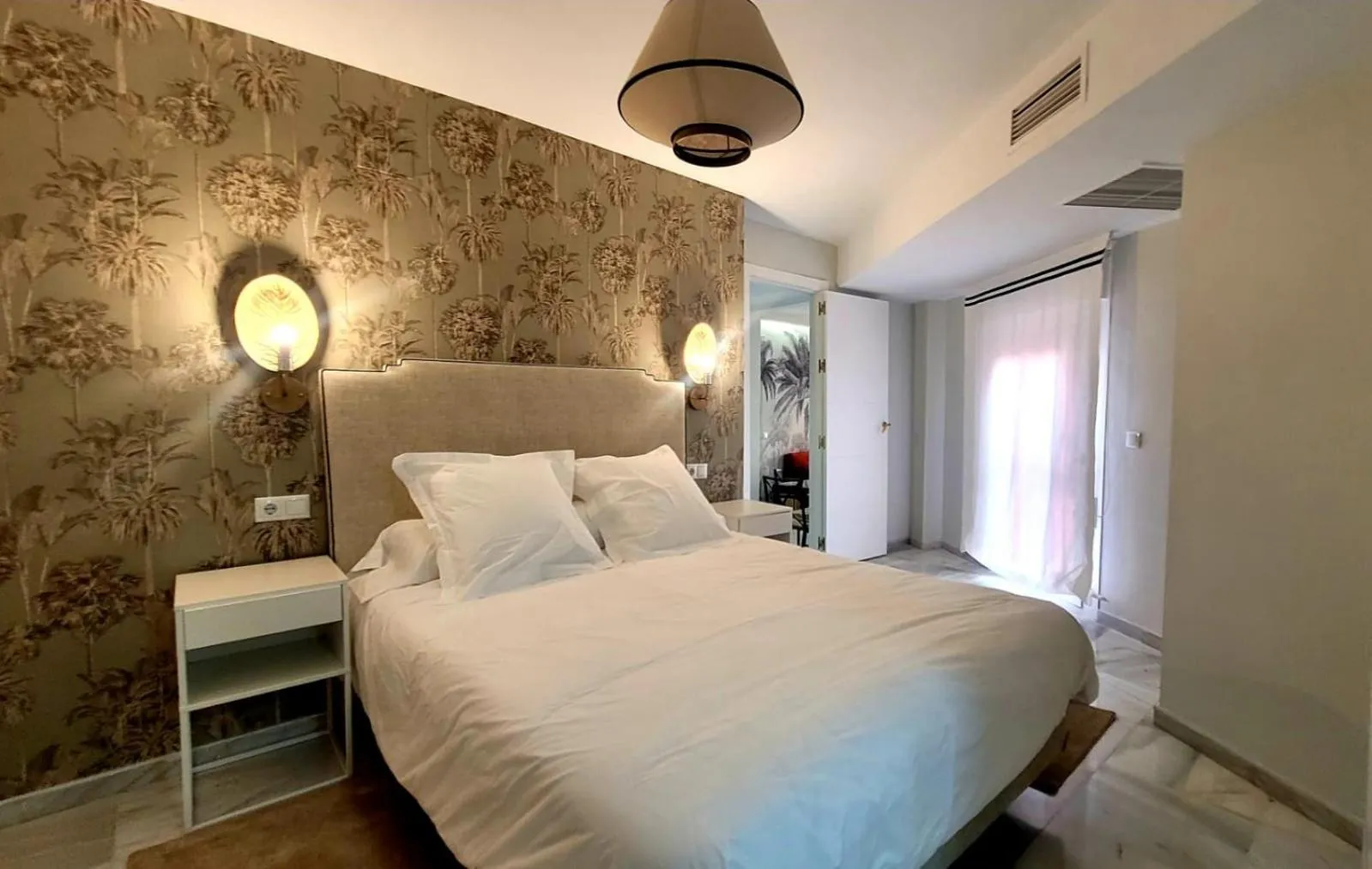 Bed in San Clemente House