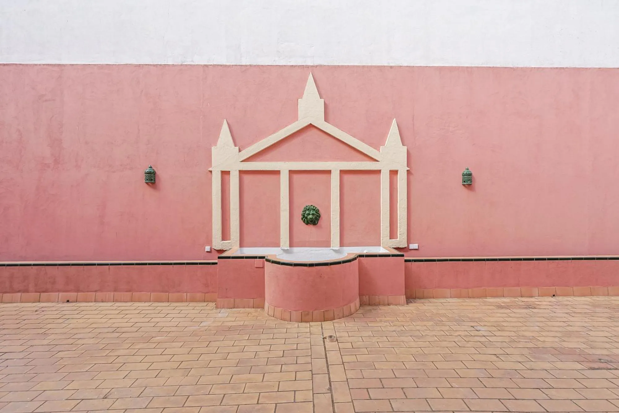 Property building in San Clemente House