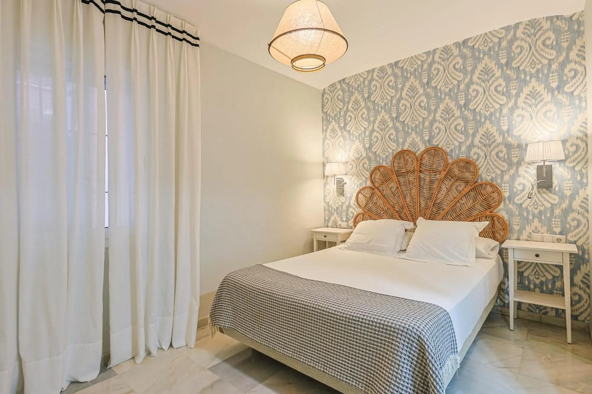 Bed in San Clemente House