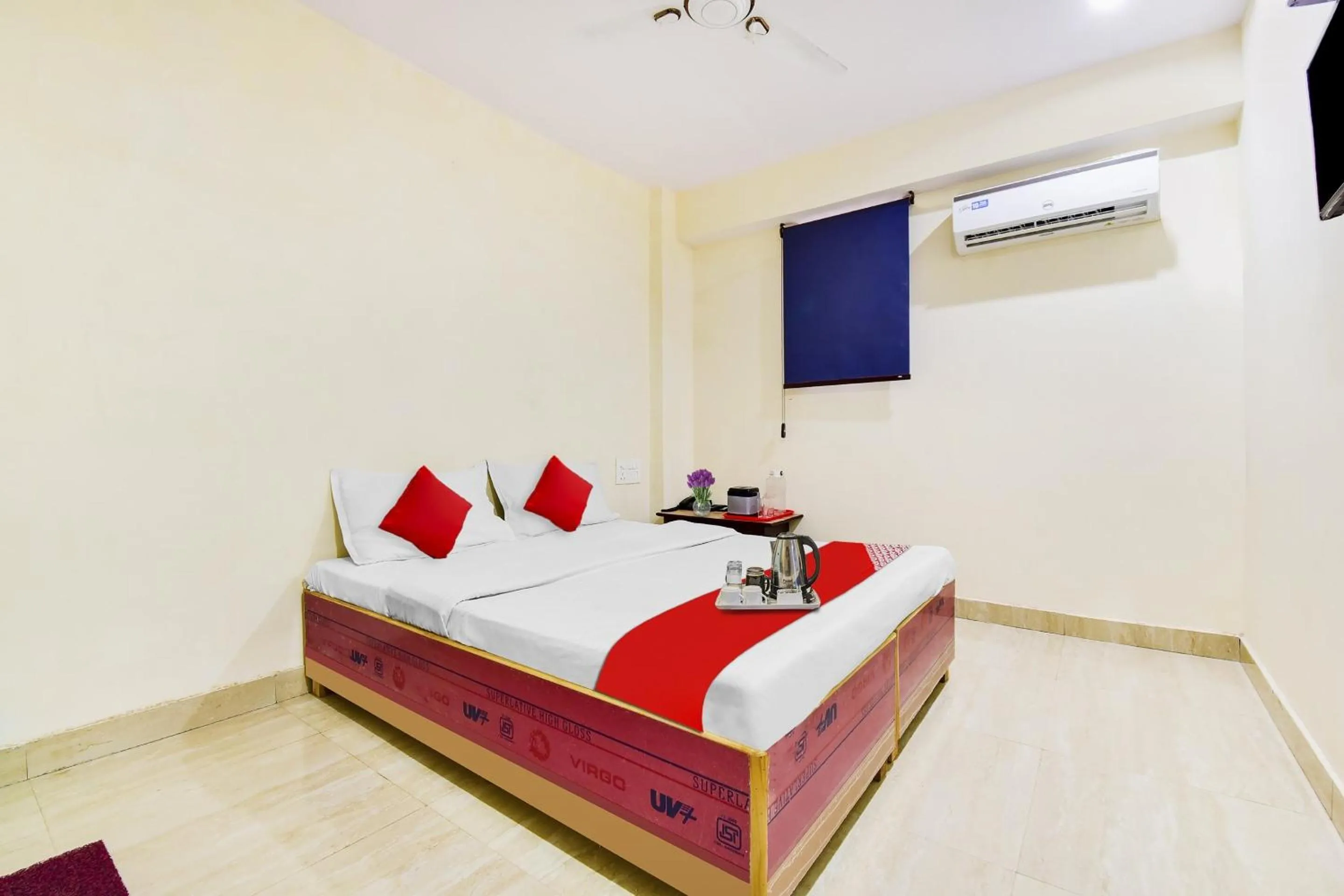Bedroom, Bed in Super Hotel O Tourist Residency