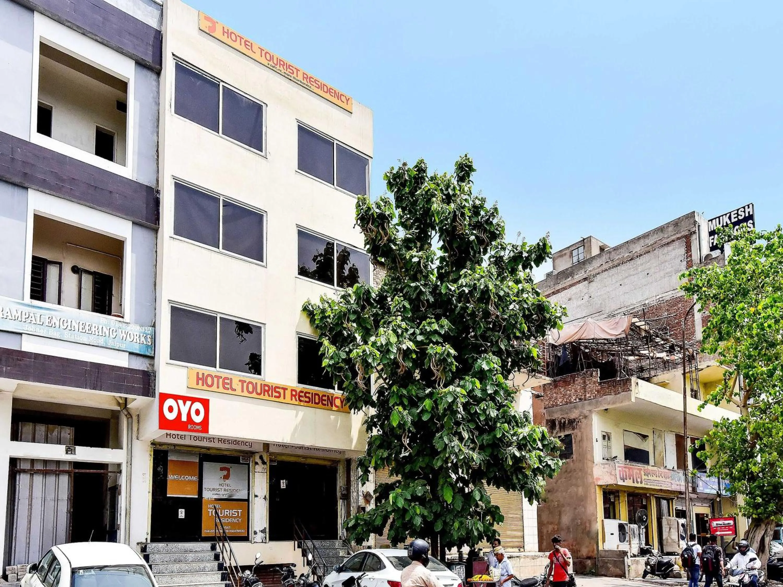 Facade/entrance in Super Hotel O Tourist Residency