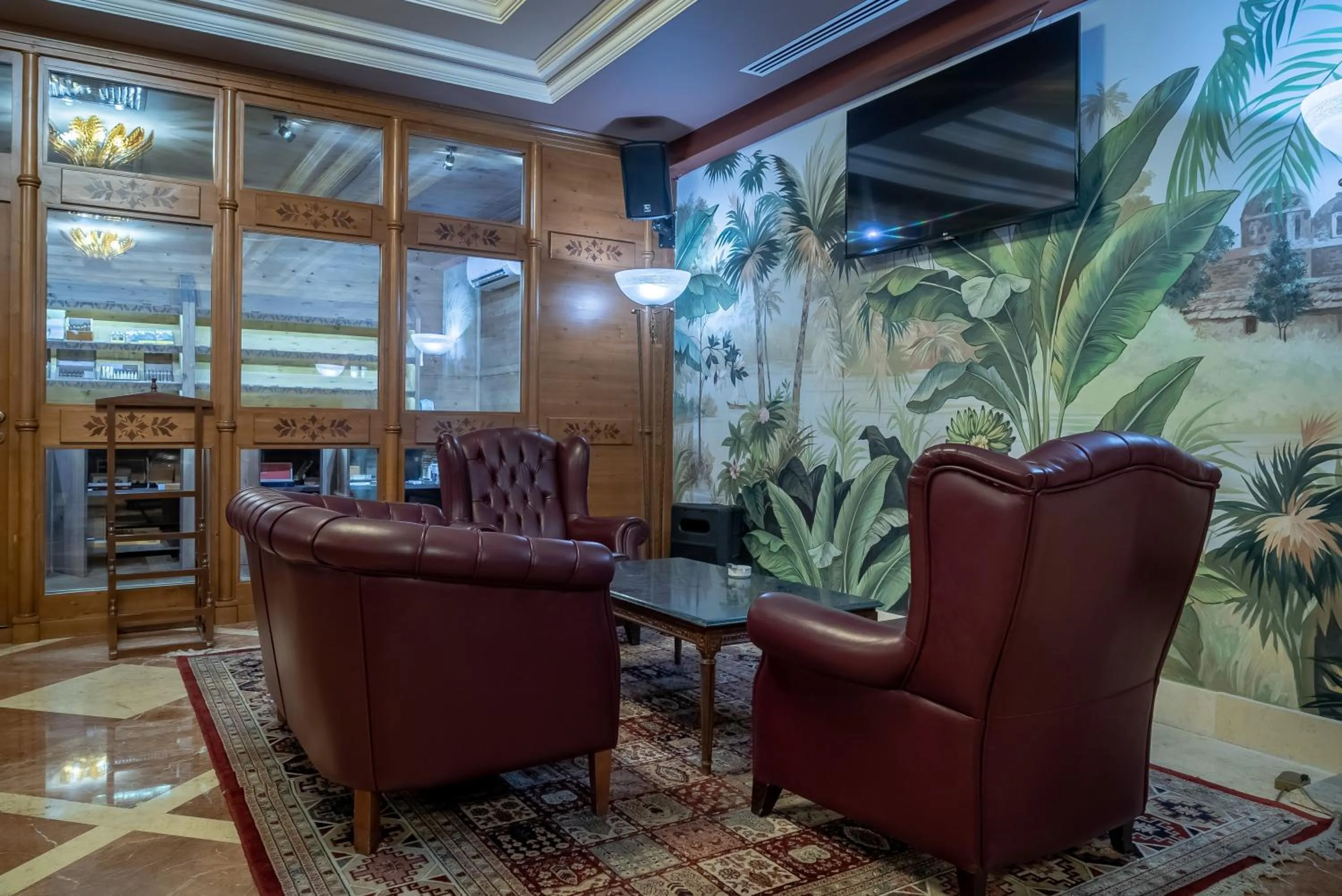 Restaurant/places to eat in Radisson Hotel Astana