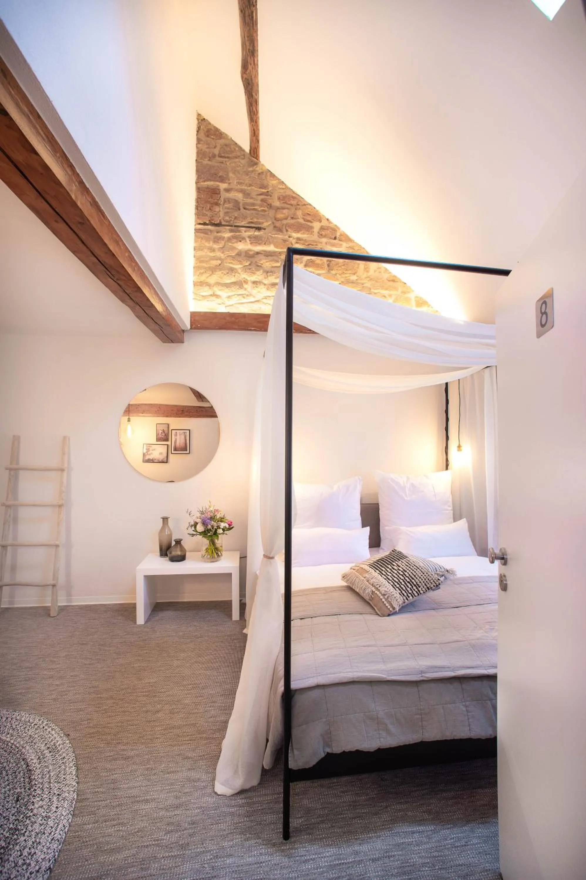 Bed in Hotel Fuchs "Life-Style mit Night-Life"