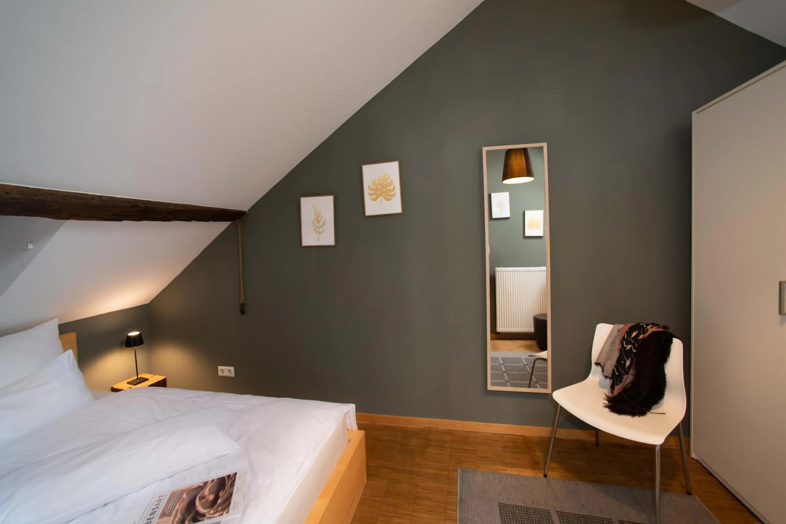 Bed in Hotel Fuchs "Life-Style mit Night-Life"