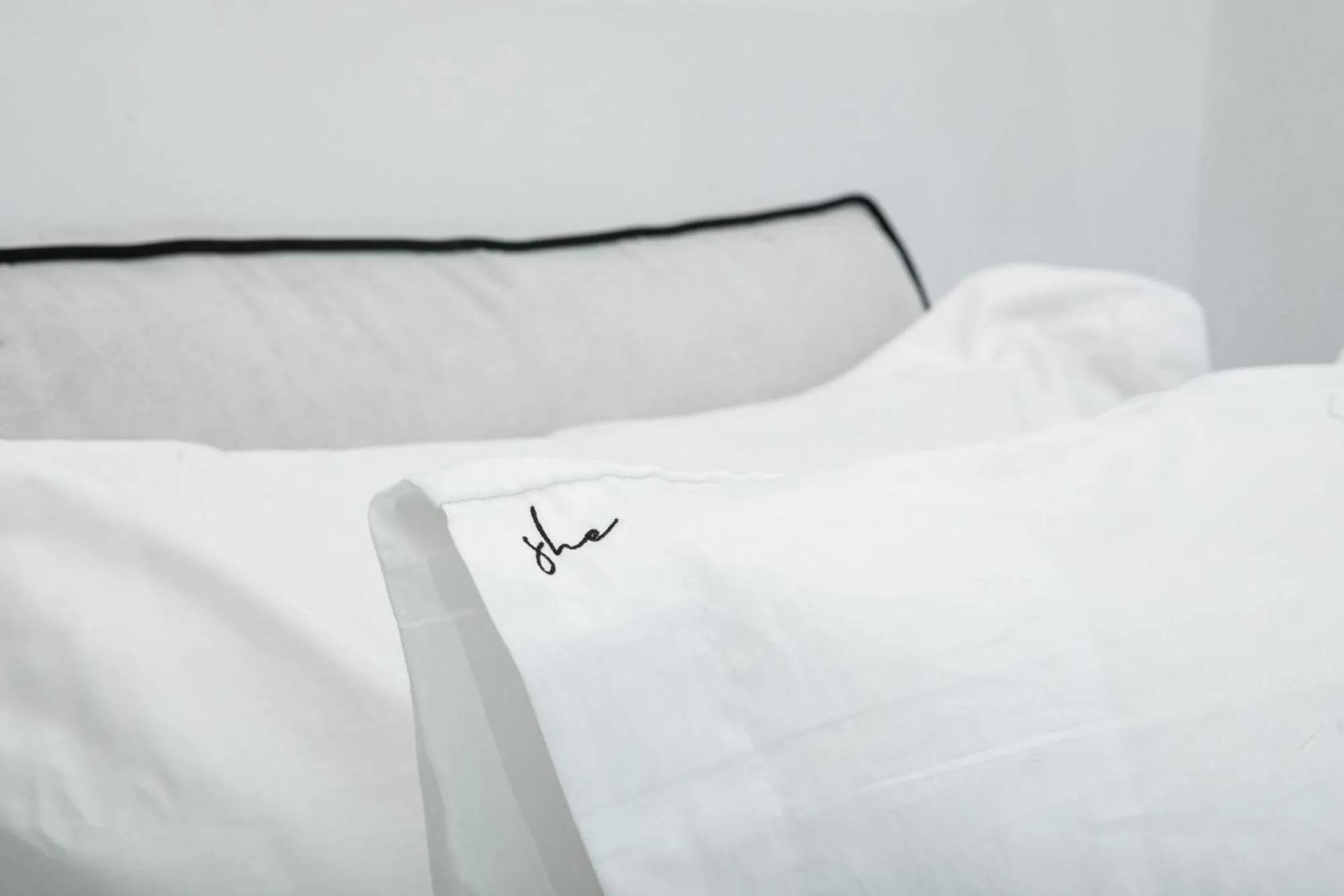 Bed in She Mykonos - Luxury Apartments