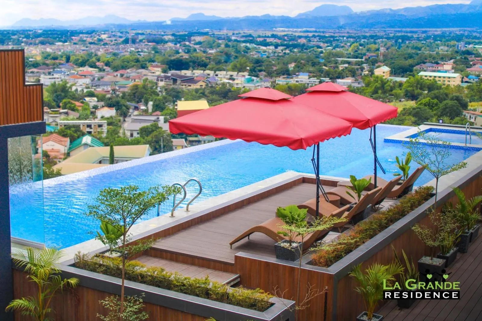 City view in La Grande Residence