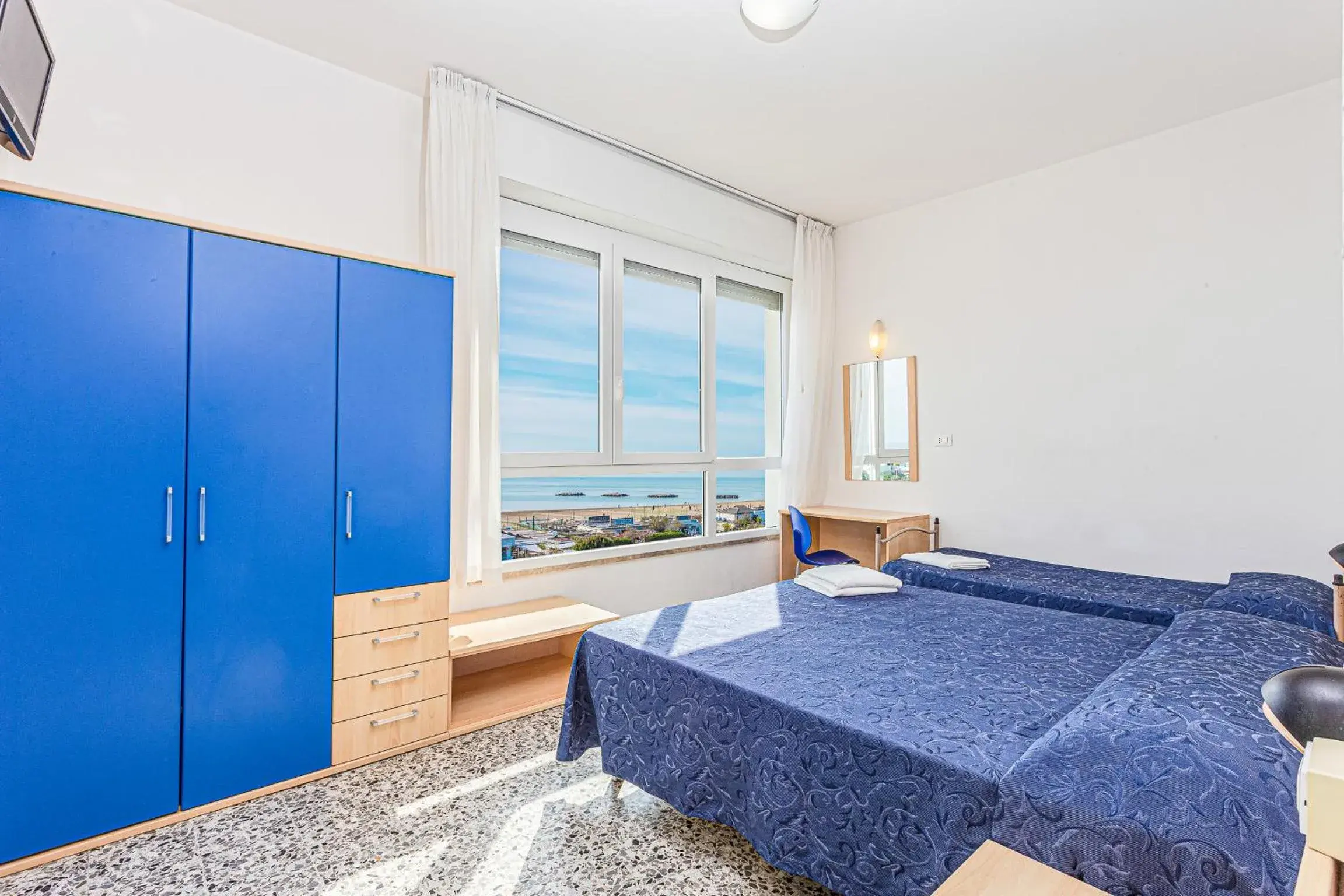 Triple Room in Hotel Eritrea Triple Room in Hotel Eritrea