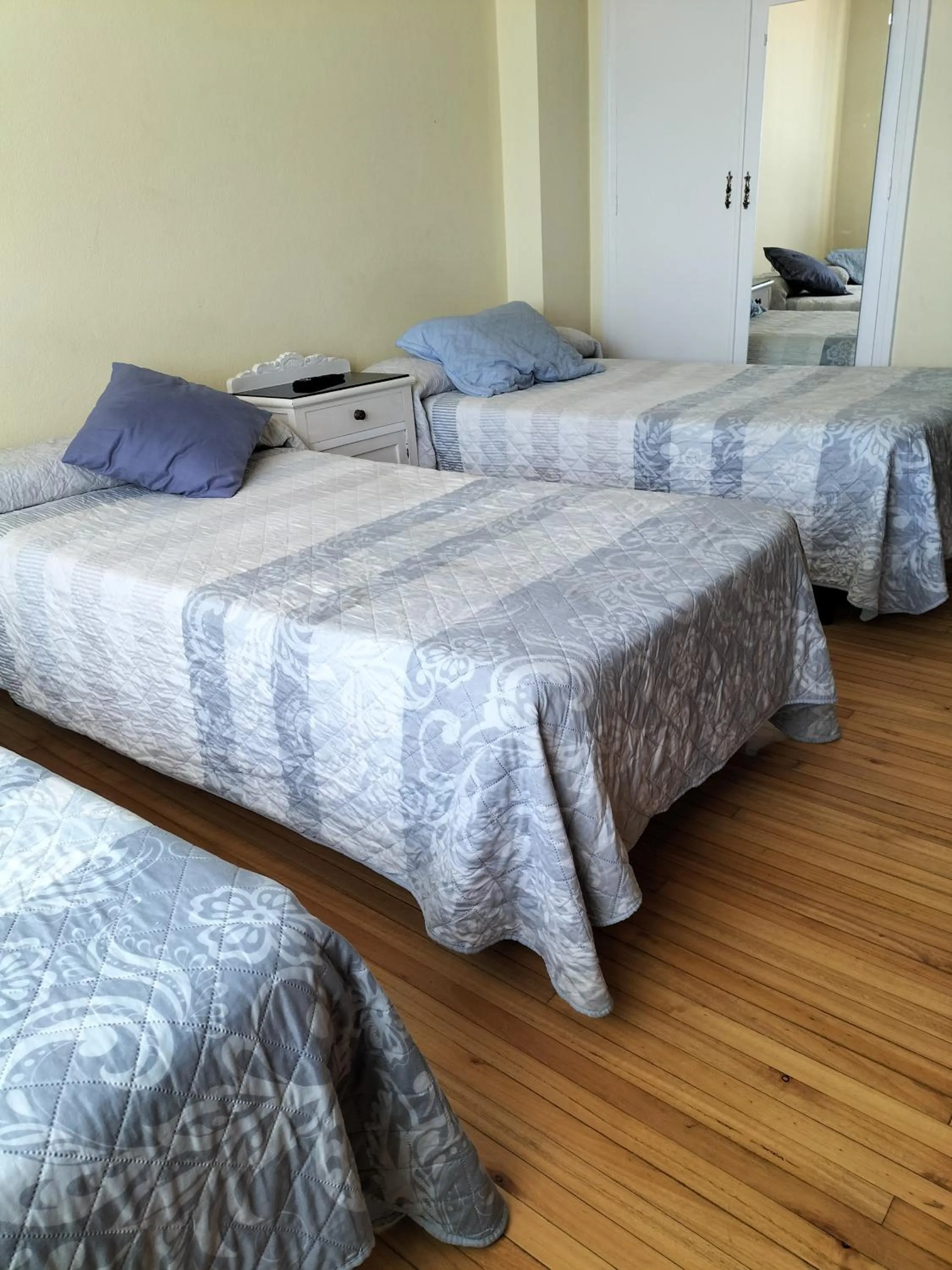 Bedroom, Bed in Albergue Turístico Silleda