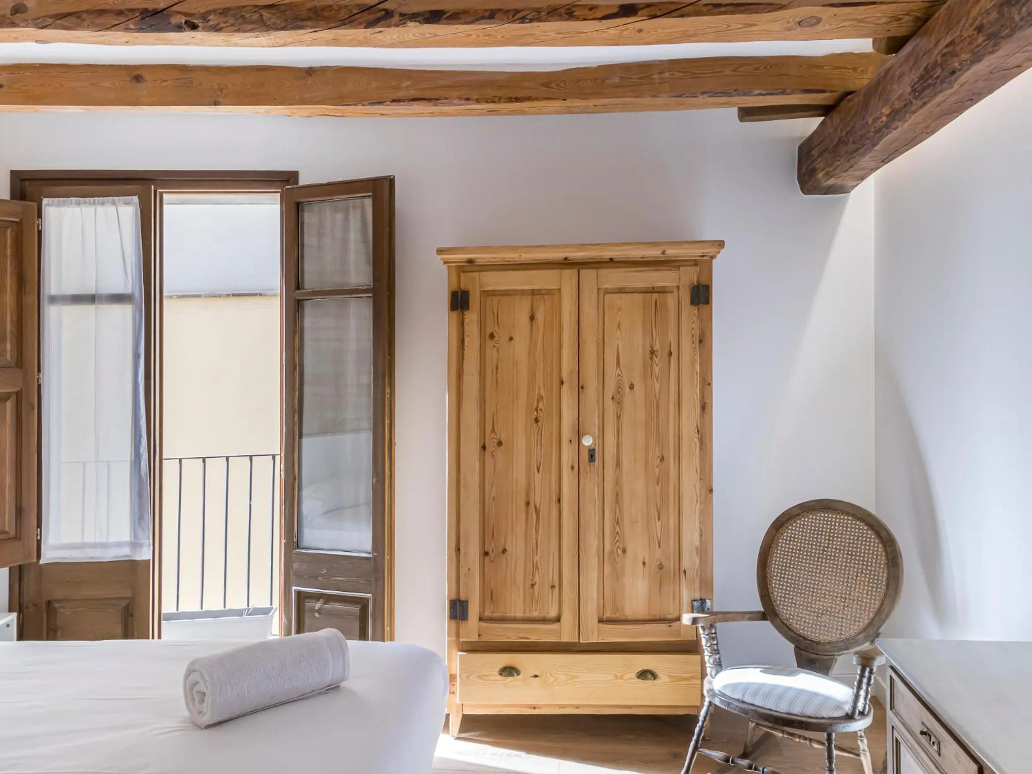 Bedroom, Bed in Cal Rellotger de Solsona