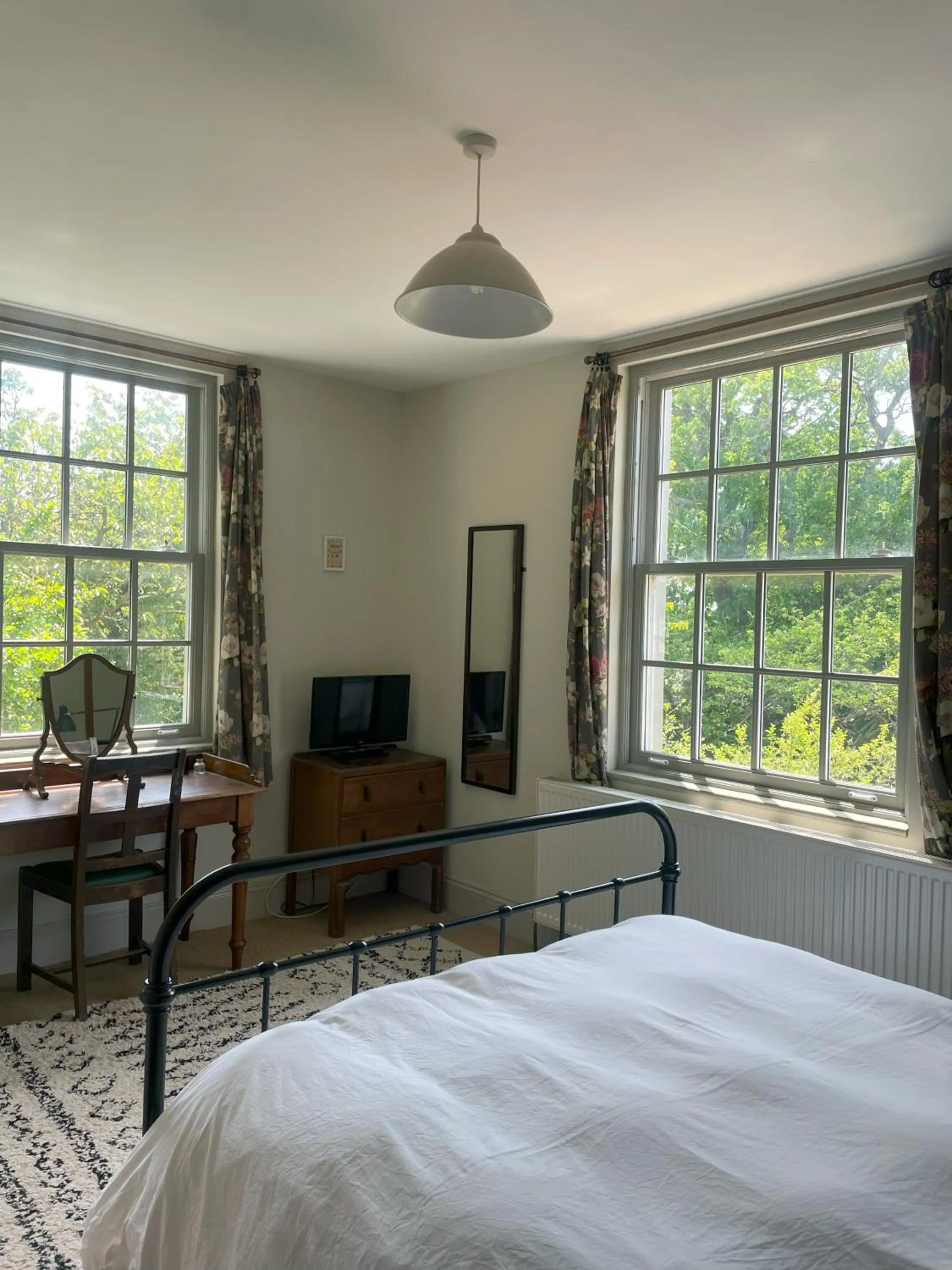 Bed in Starnash Farmhouse Holiday Home