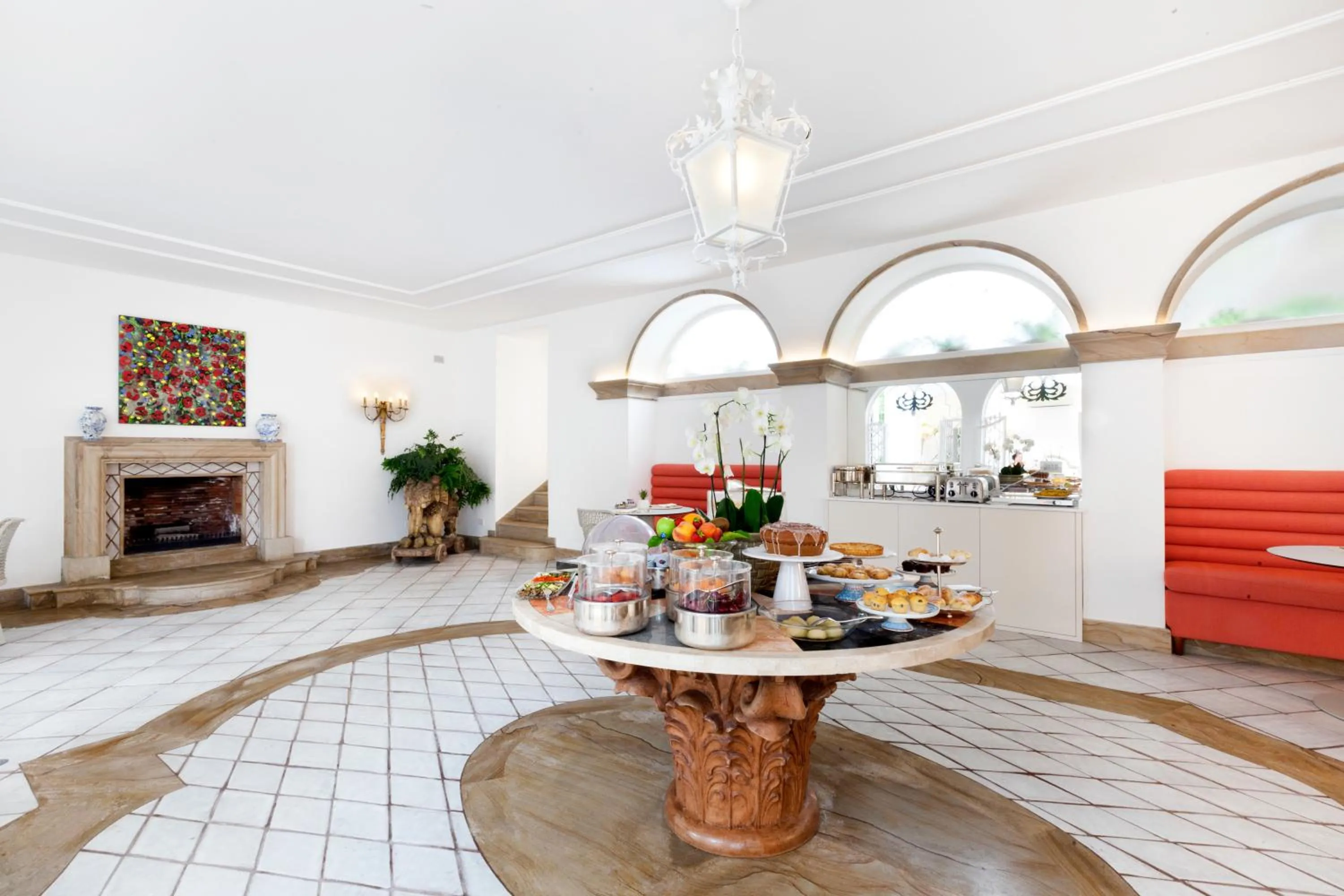 Continental breakfast in Relais Villa Savarese