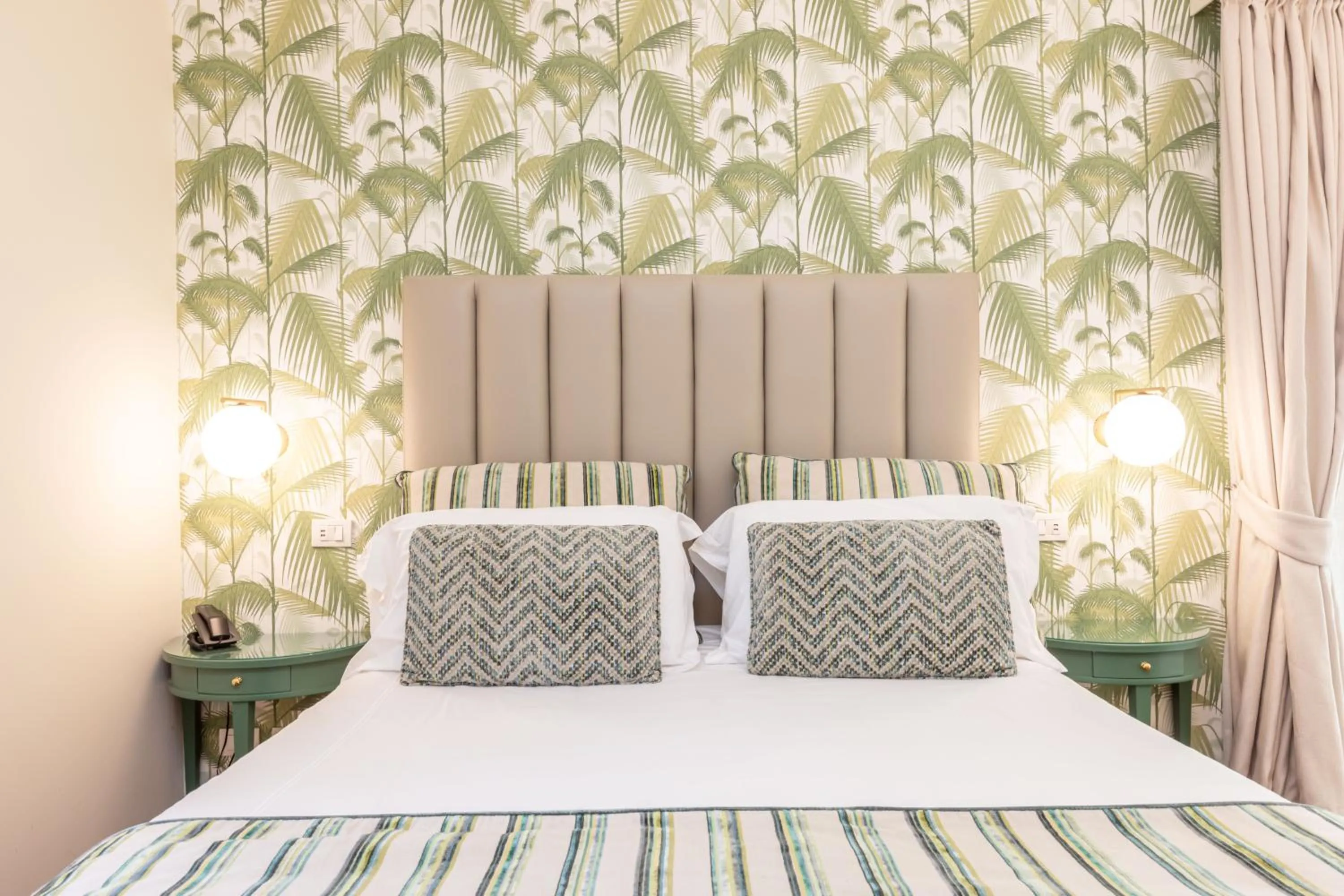 Bedroom, Bed in Relais Villa Savarese