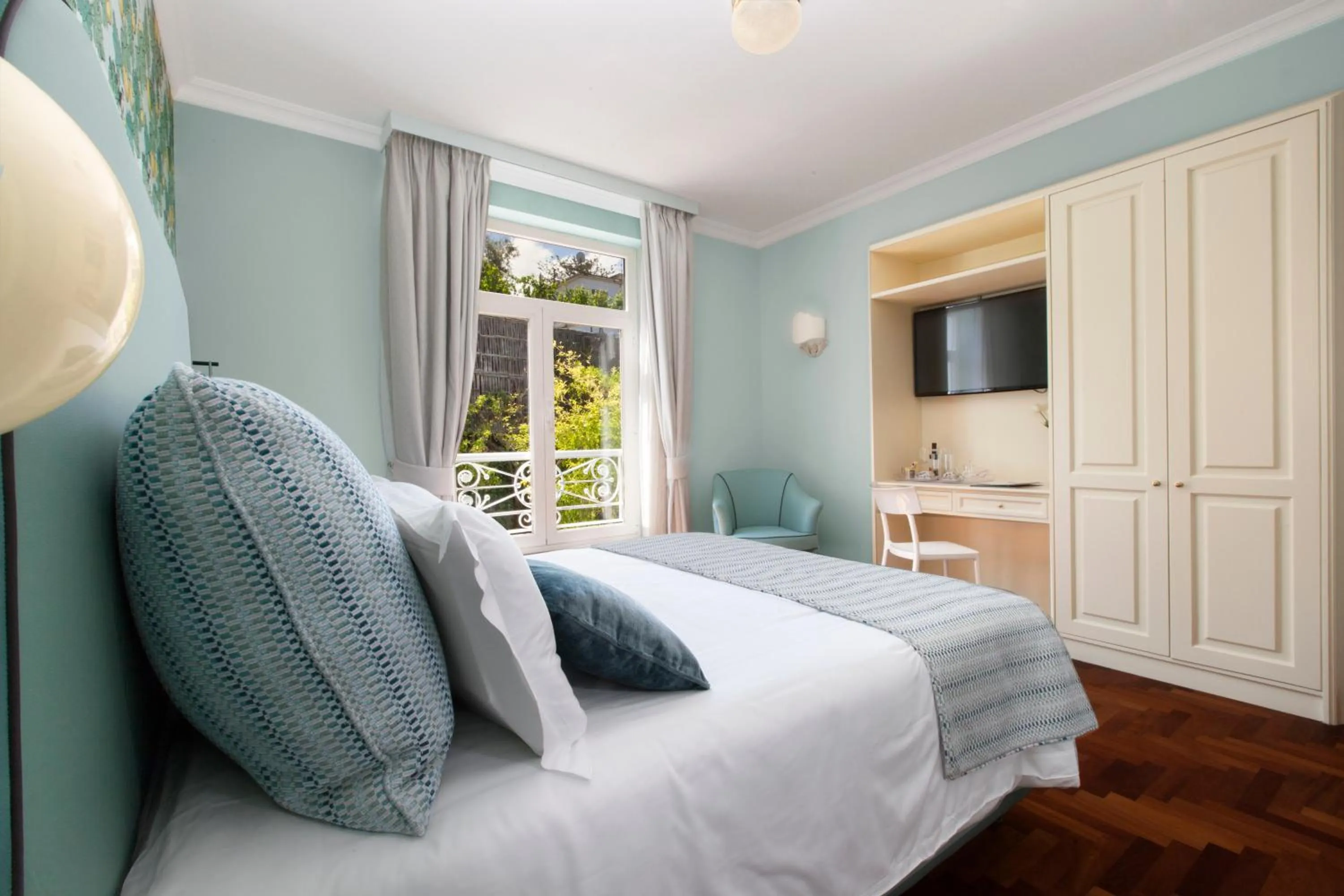 Bed in Relais Villa Savarese