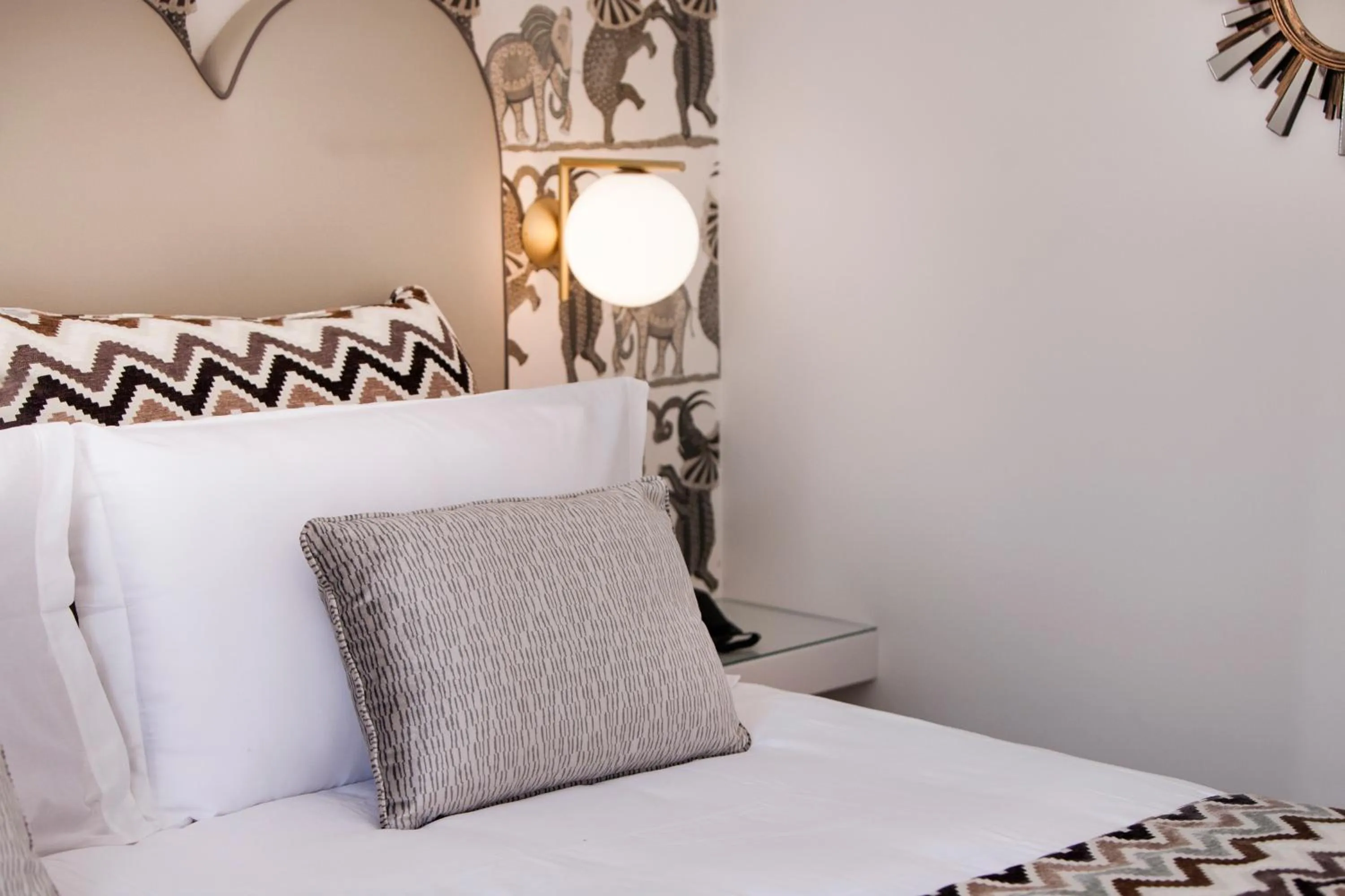 Bed in Relais Villa Savarese