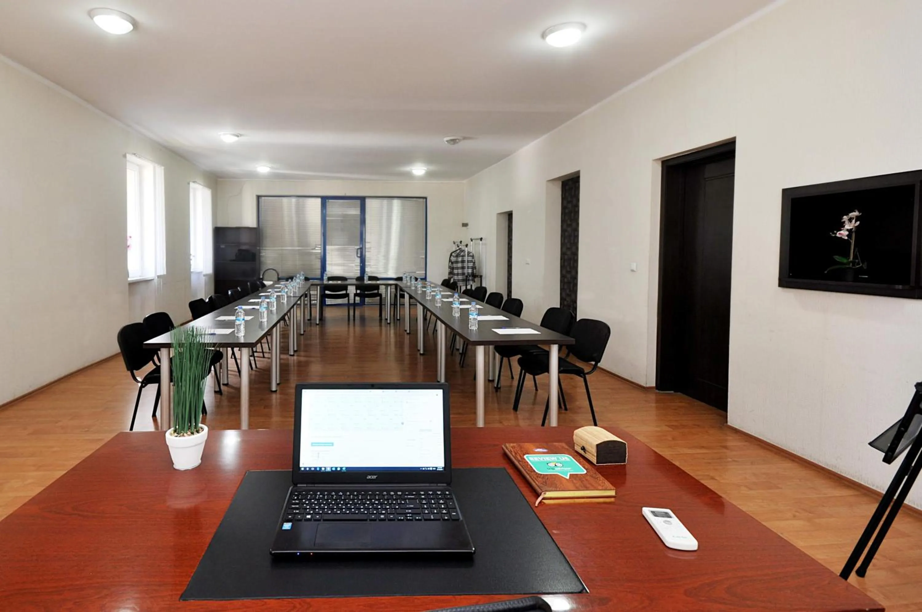 Business facilities, Business Area/Conference Room in Athletics Hotel