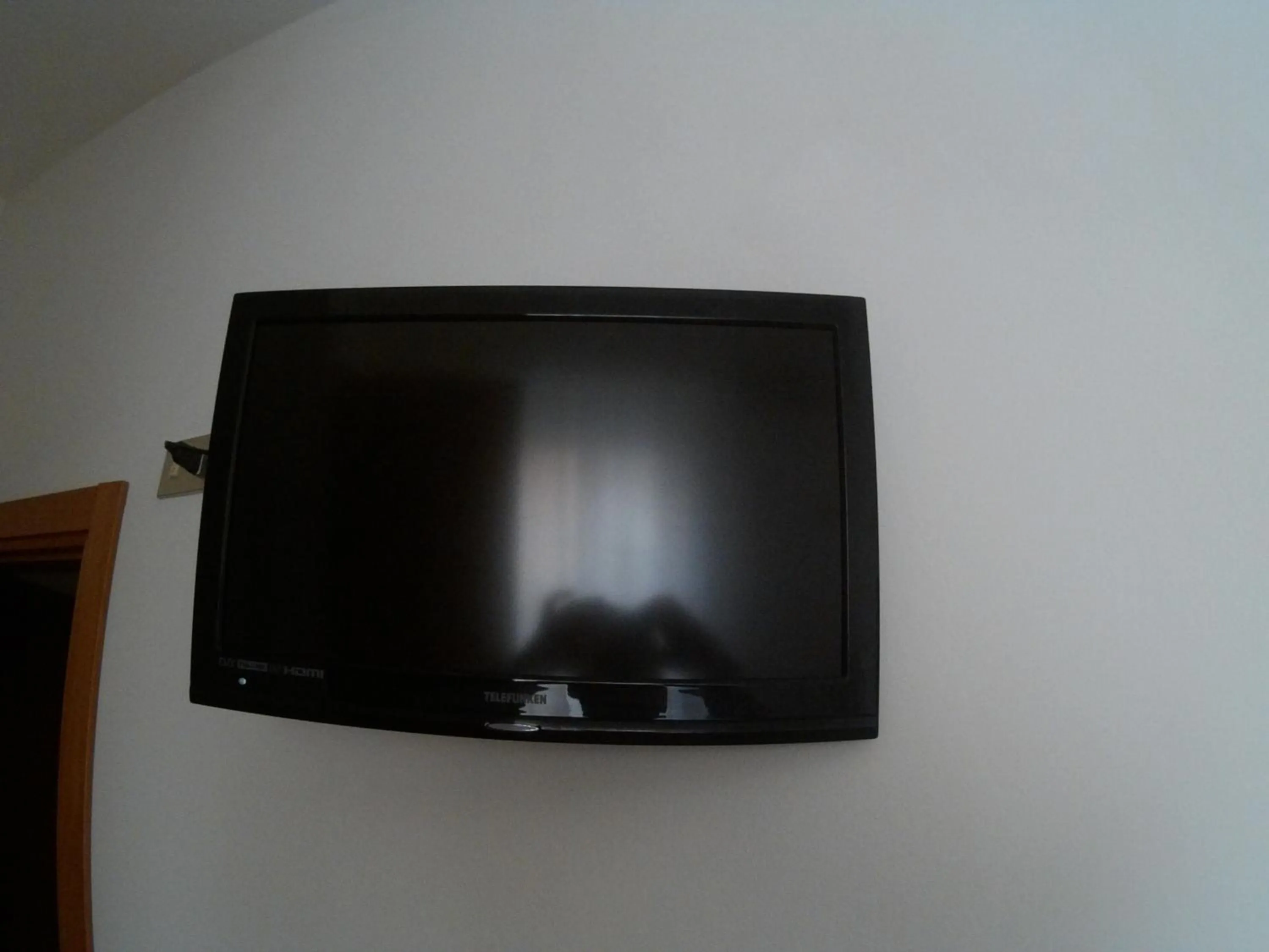 TV and multimedia in Hotel Azzurro