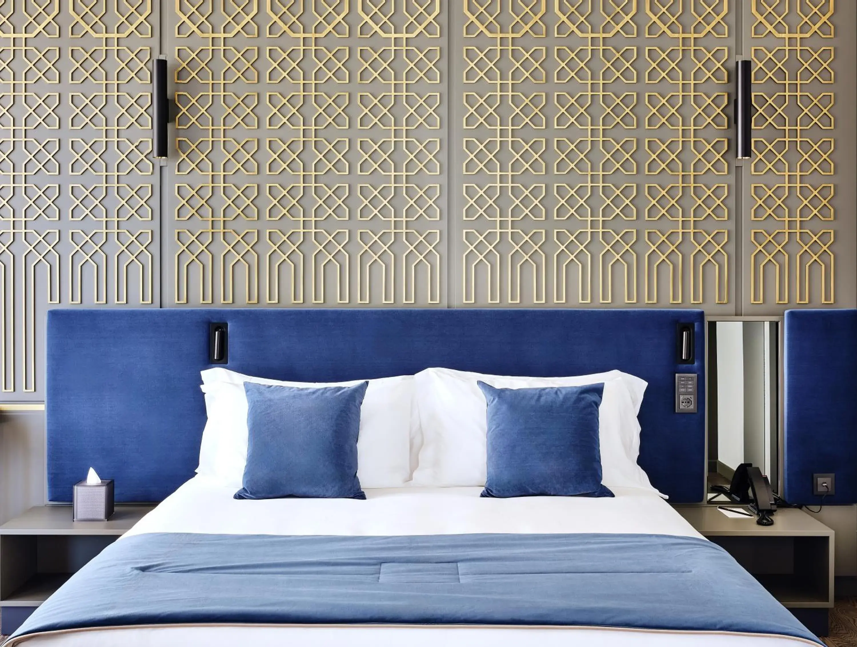 Double Room with Garden View in Boutique Hotel Stresa Double Room with Garden View in Boutique Hotel Stresa