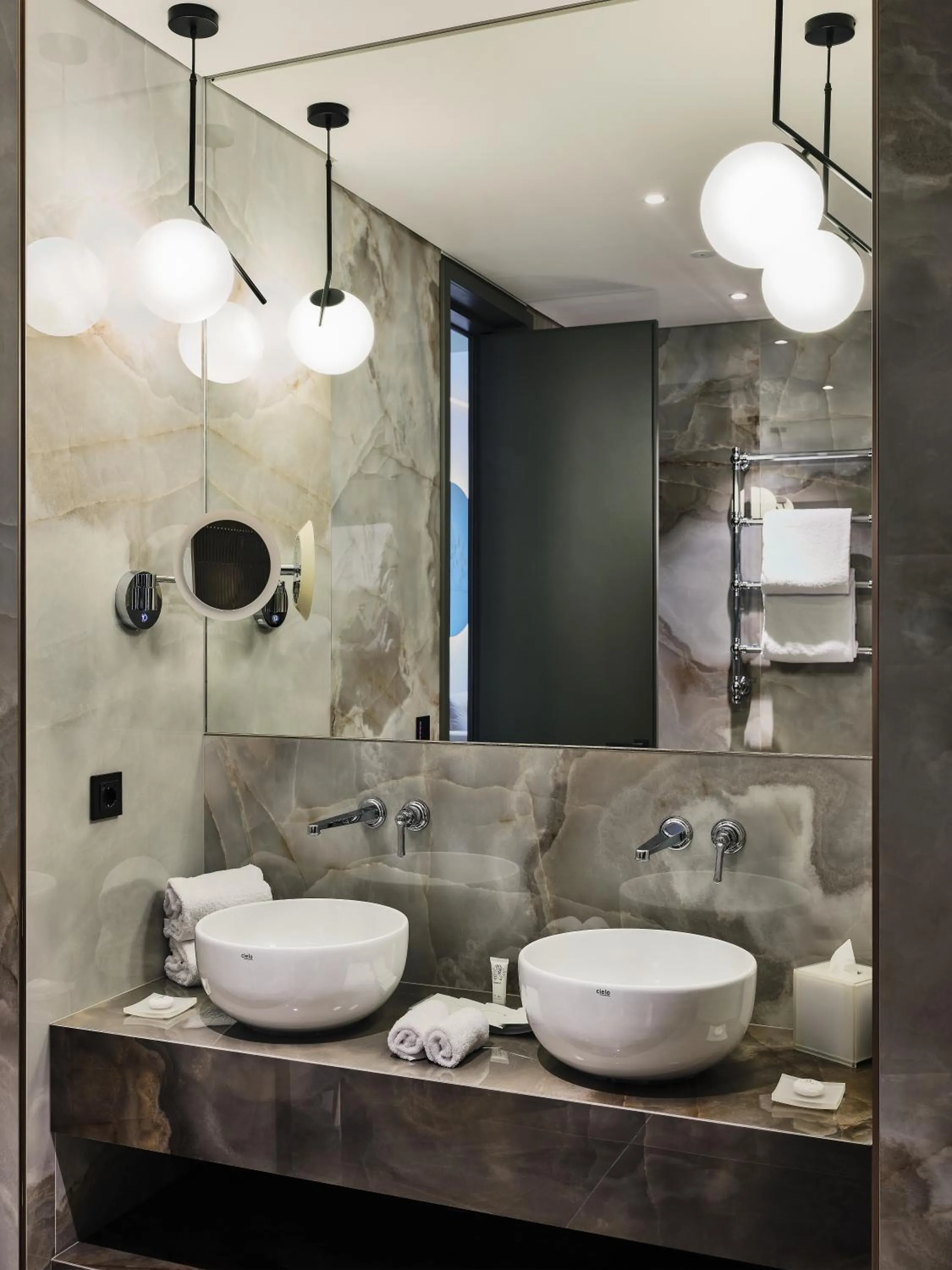 Bathroom in Boutique Hotel Stresa