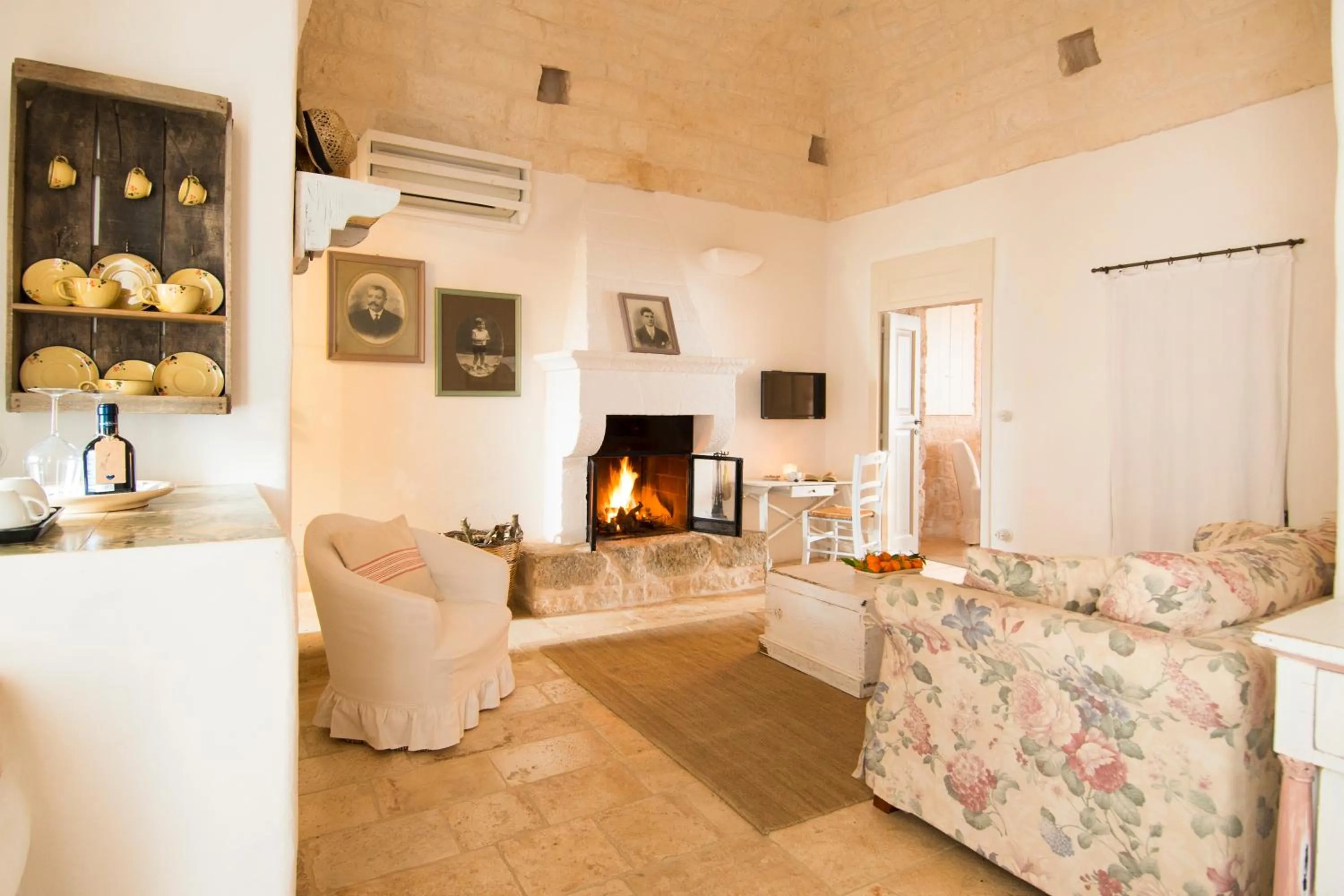 Living room in Masseria Salinola