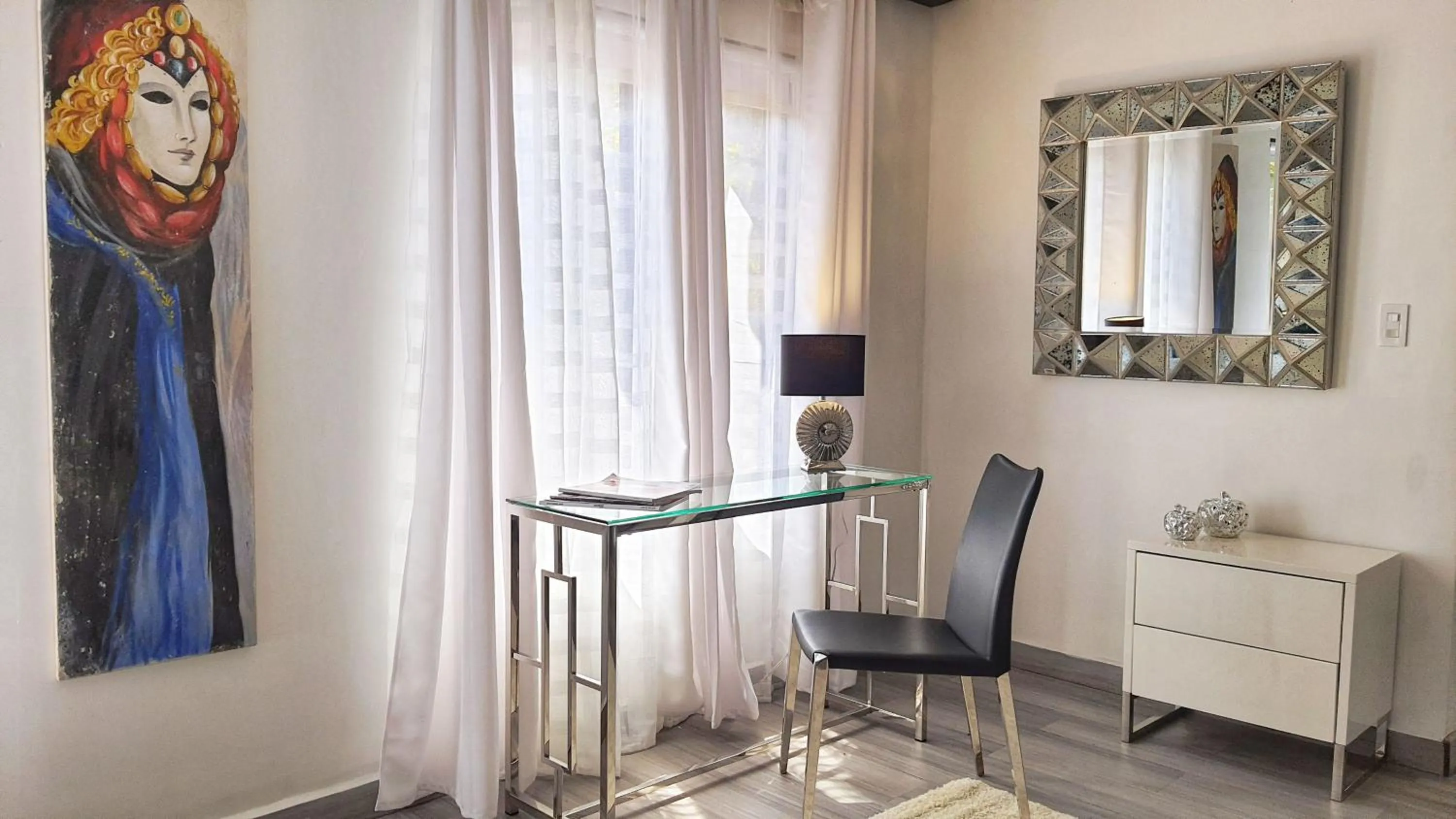 Business facilities in The Residence by Villa Alejandro