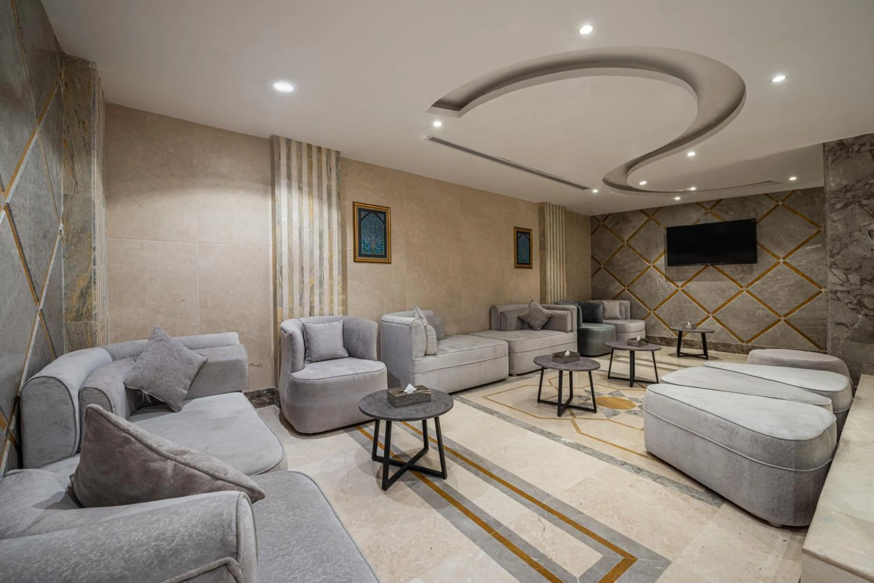 TV and multimedia in Best Western Ajyad Makkah