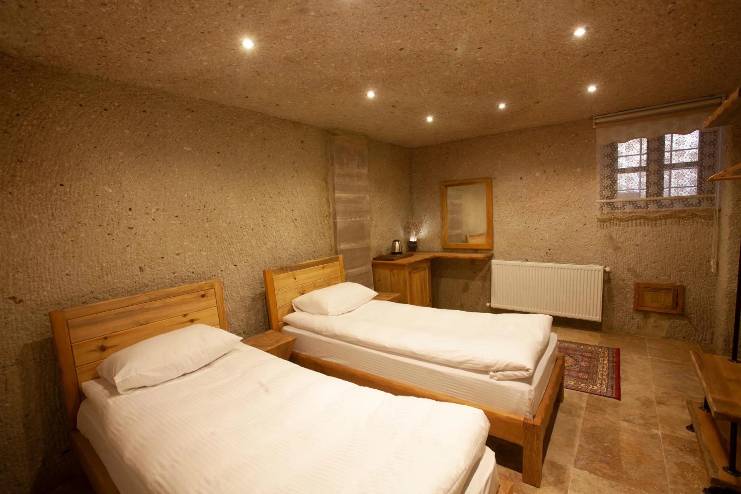 Bedroom, Bed in Narcissos Cave