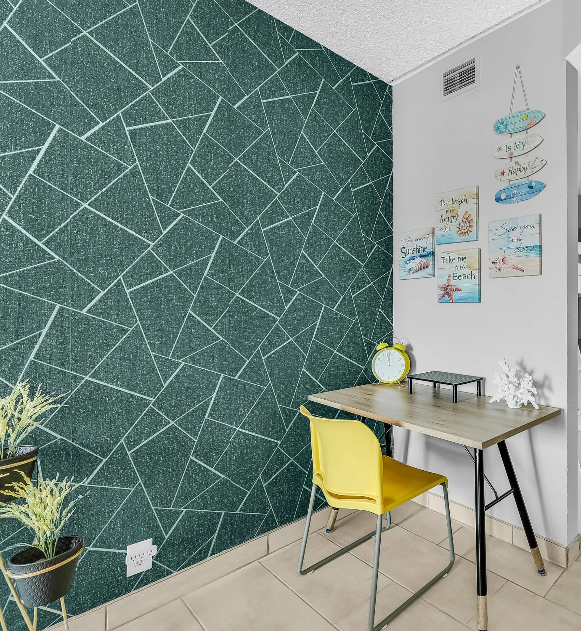 Seating area in SPI Beach Condo - Just a block away to Paradise