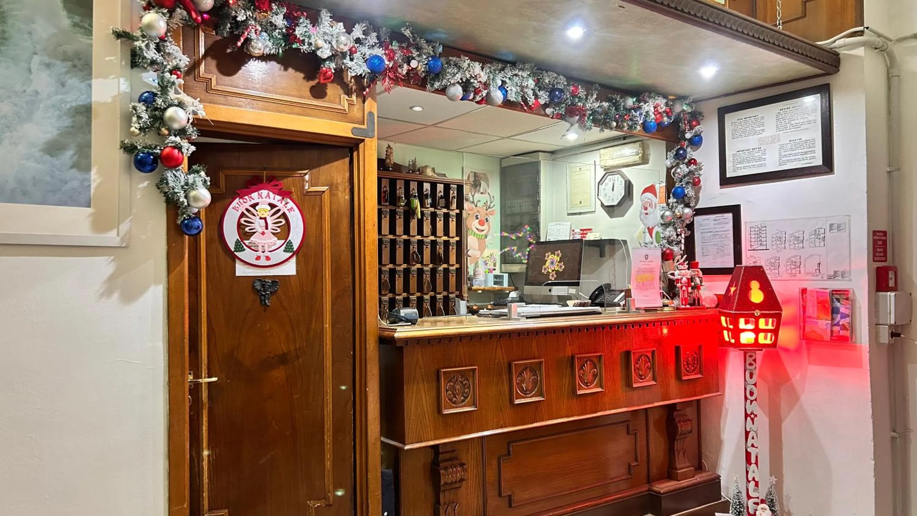 Lobby or reception in Albergo fiorita