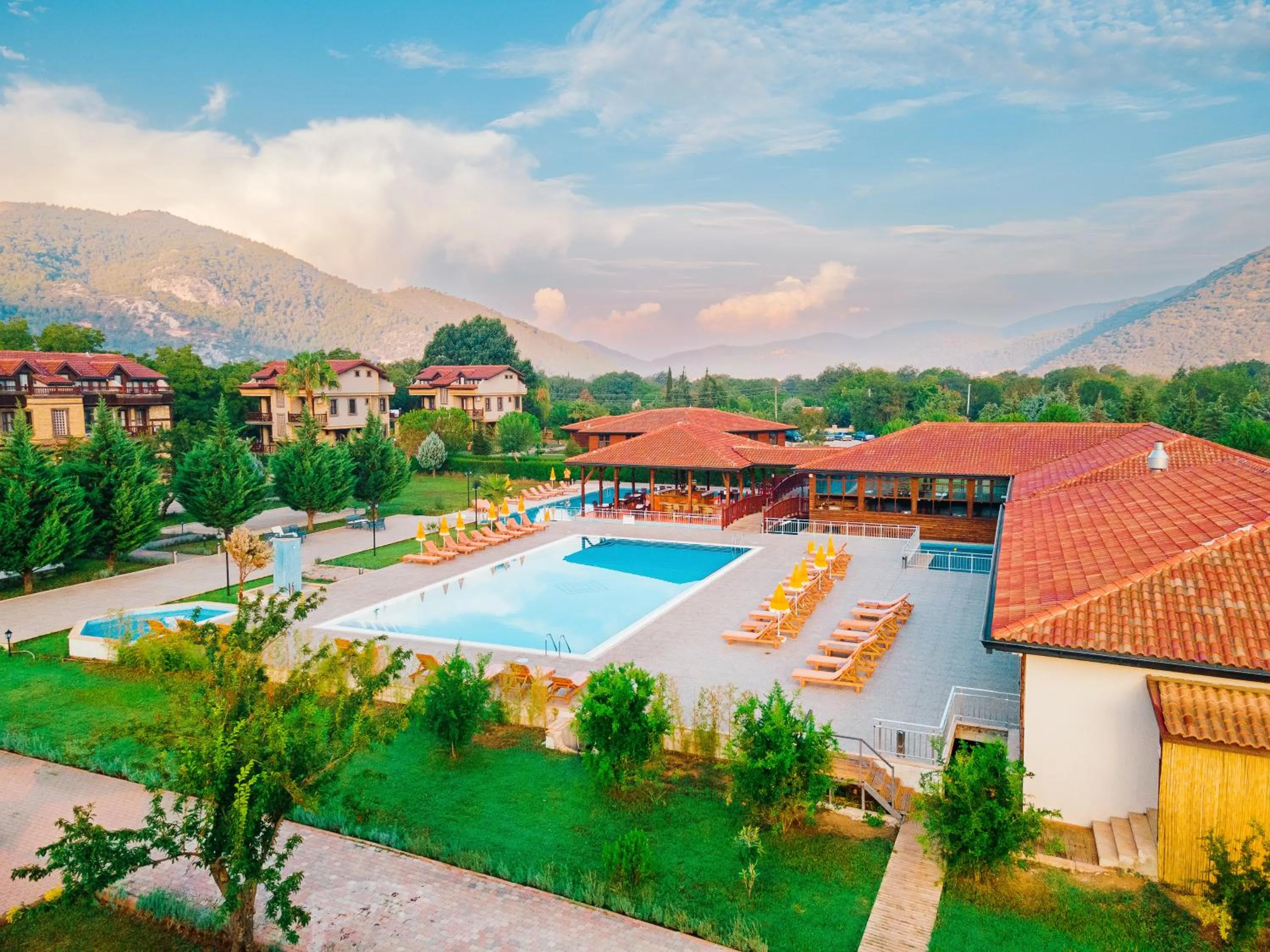 Property building in Enso Inn