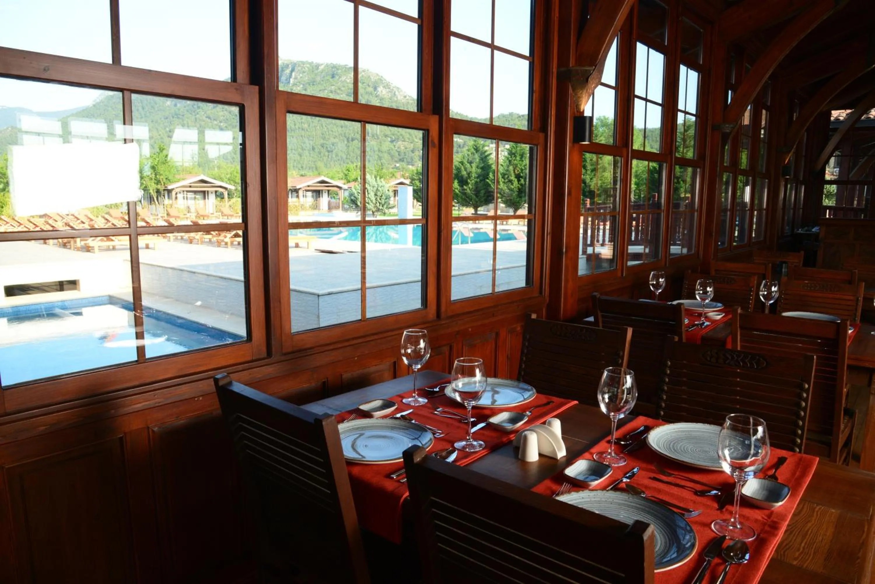 Restaurant/places to eat in Enso Inn