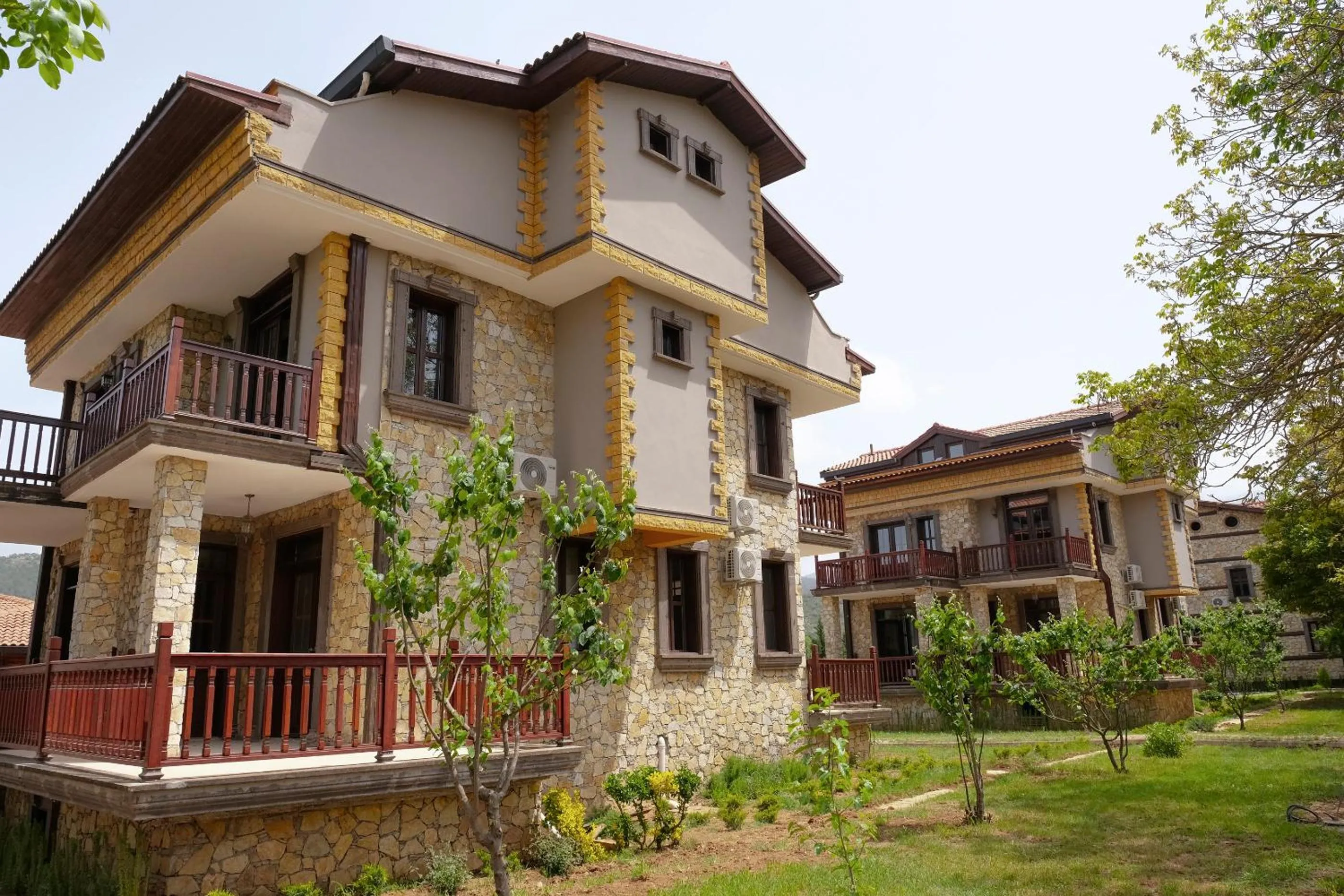 Property building in Enso Inn