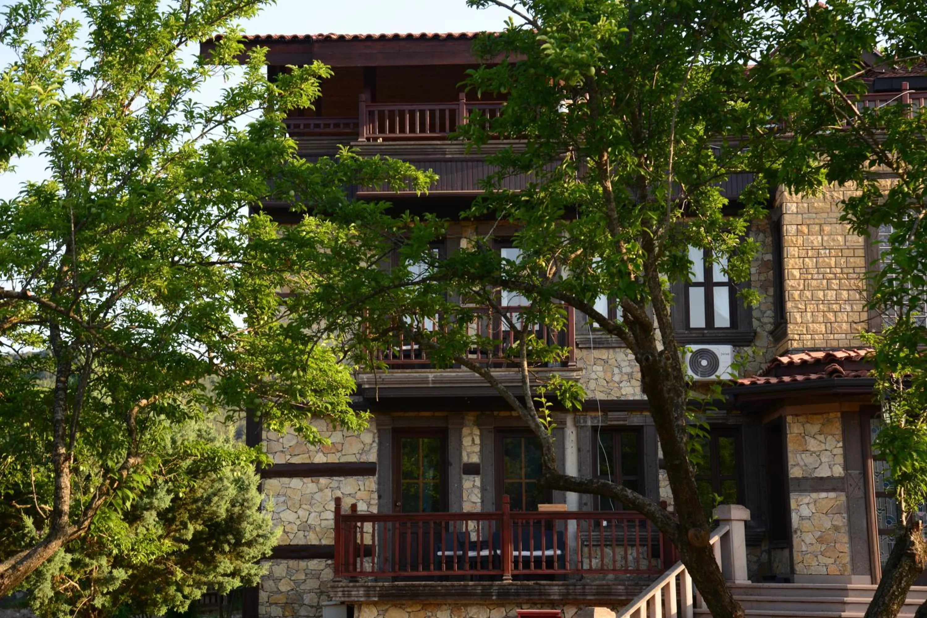 Property building in Enso Inn