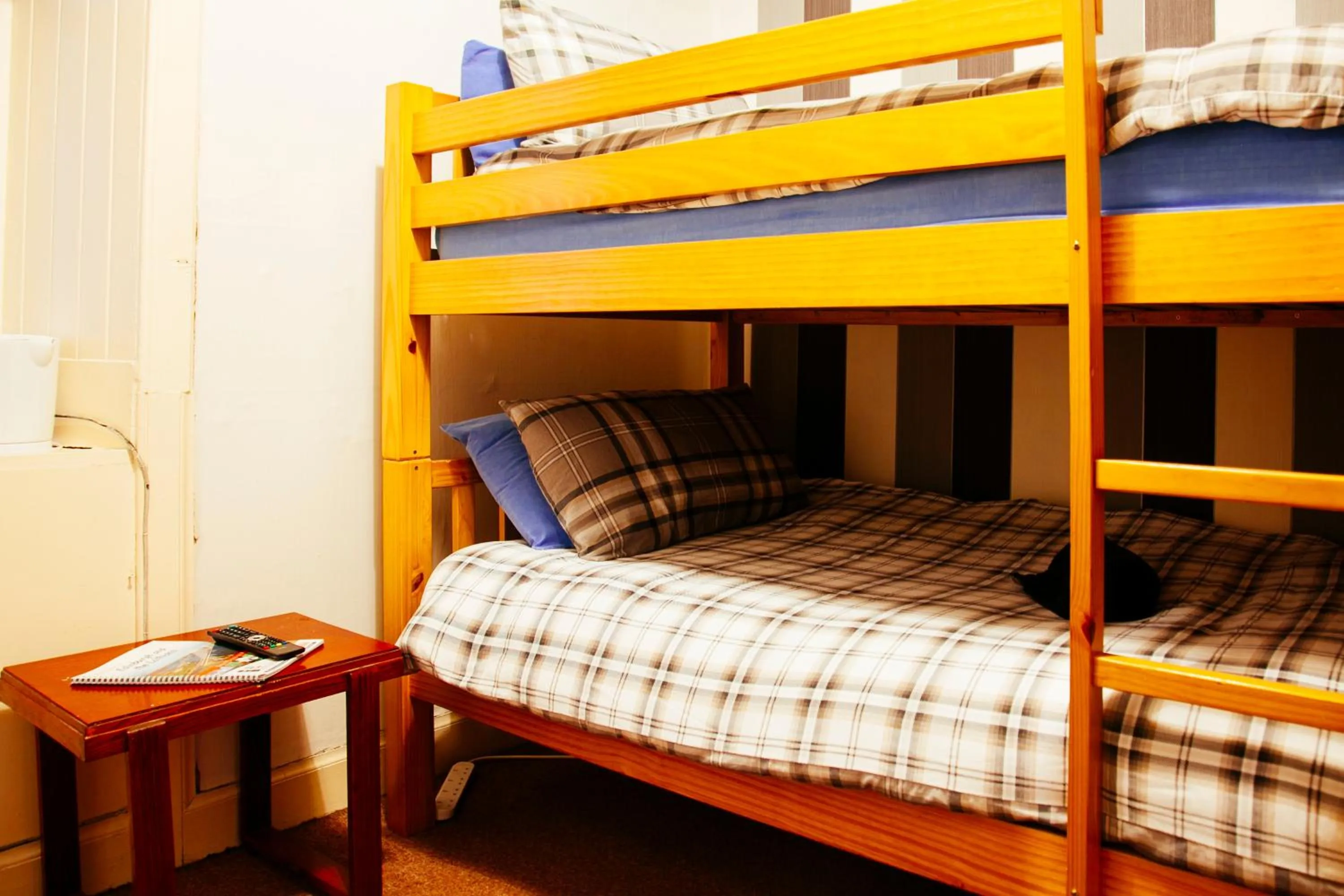 bunk bed, Bed in Belford Hostel