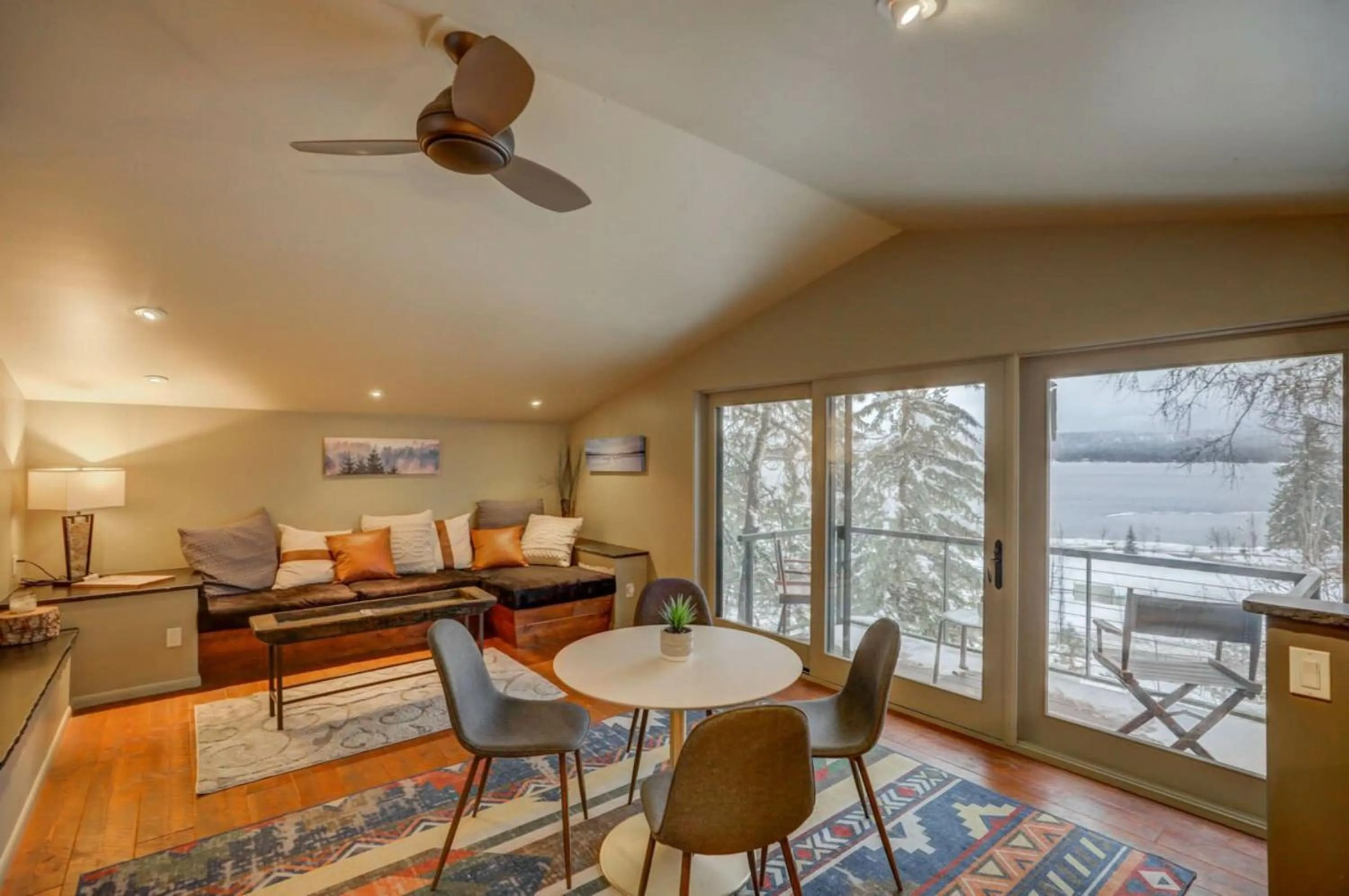 Living room in Mackinaw Manor by Casago McCall - Donerightmanagement