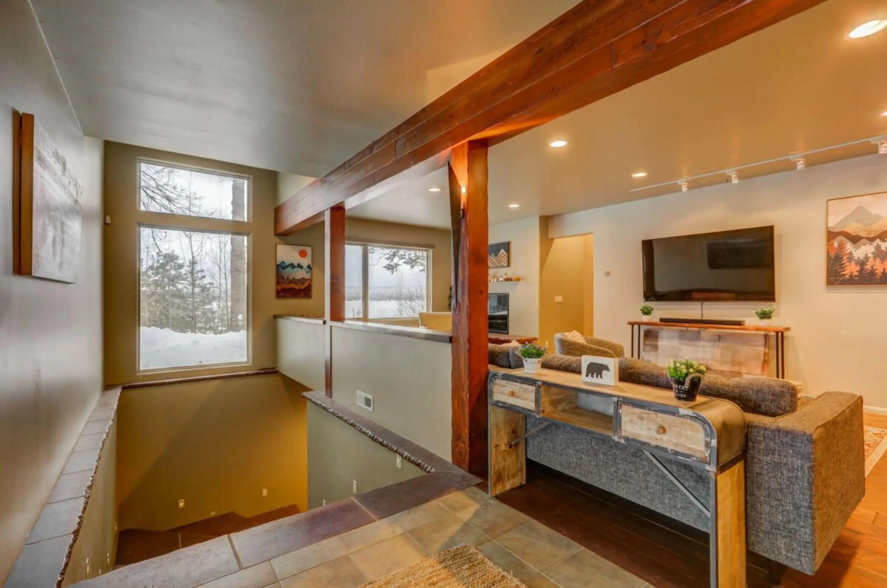 Living room in Mackinaw Manor by Casago McCall - Donerightmanagement