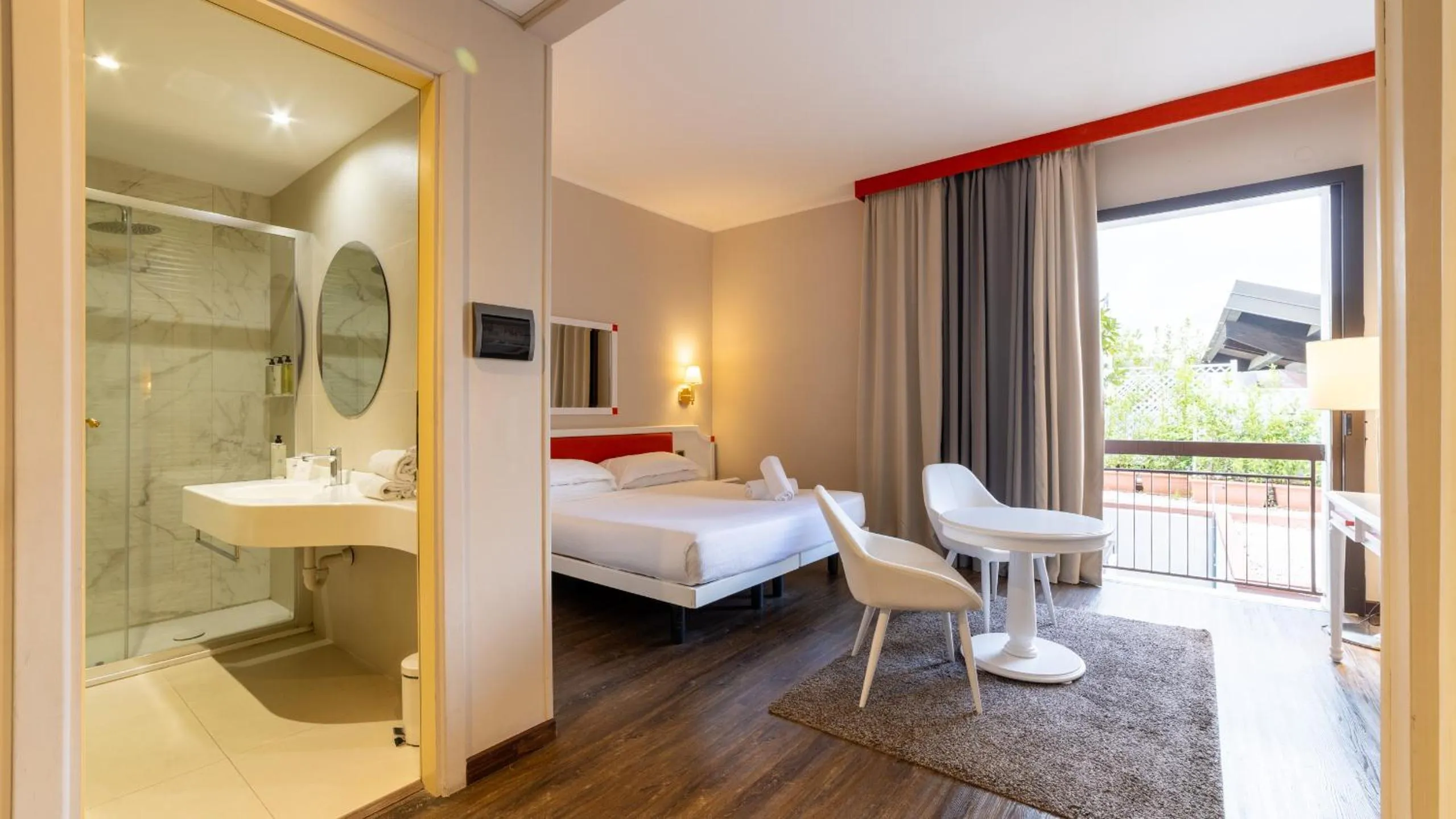 Photo of the whole room, Bed in Hotel Salus Terme - Adults Only