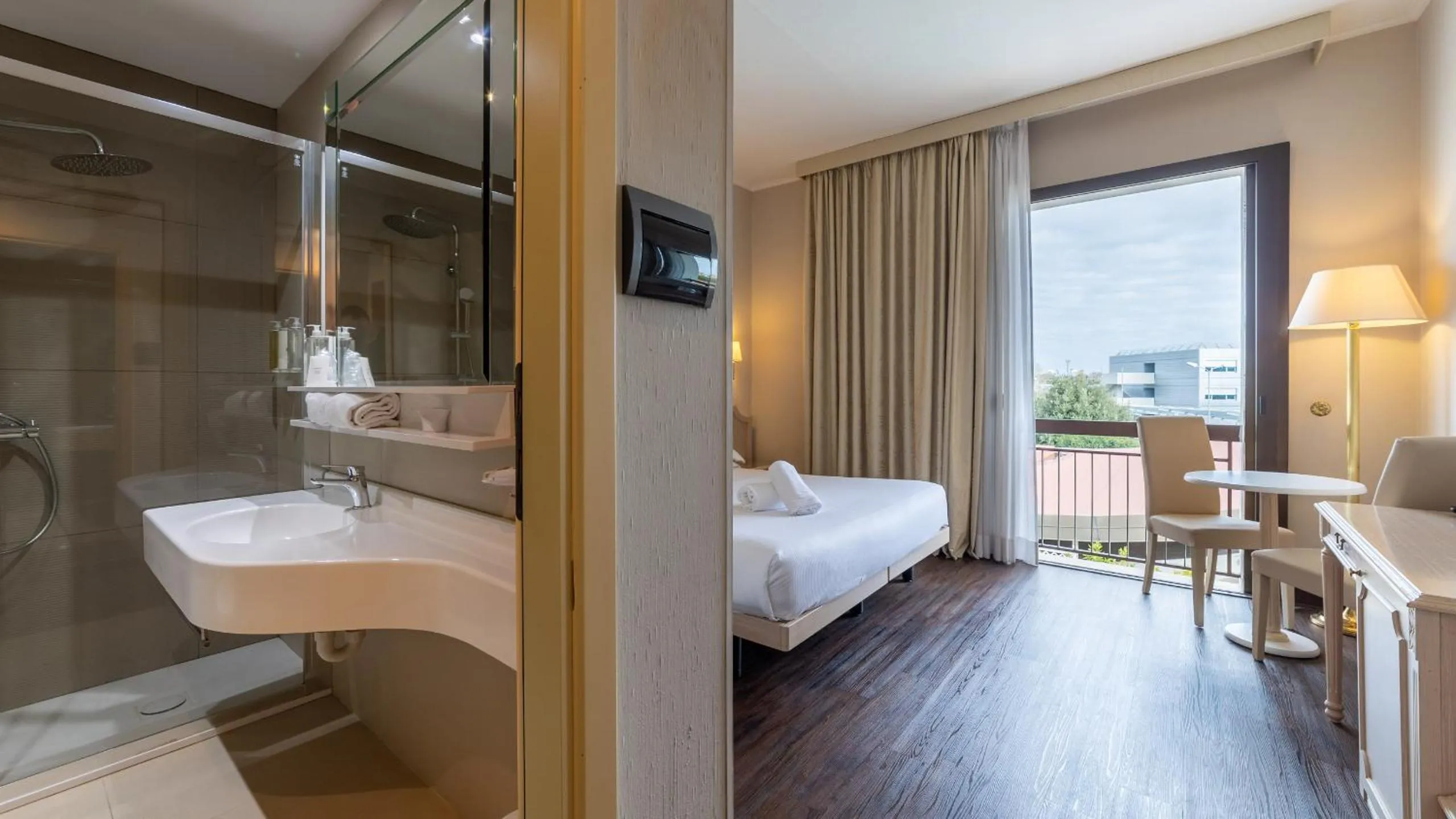 Bedroom, Bed in Hotel Salus Terme - Adults Only