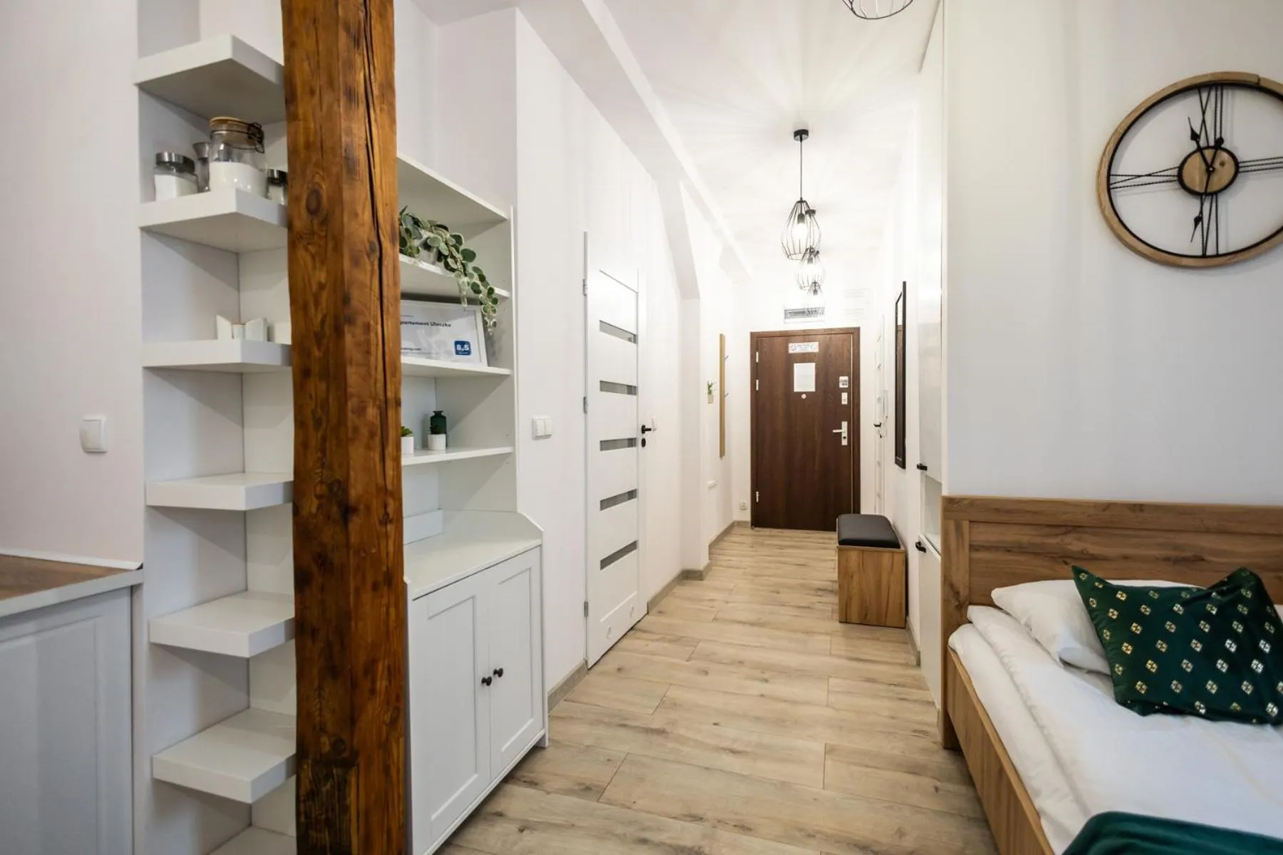 Bed in Apartament Uleczka by Rentoom